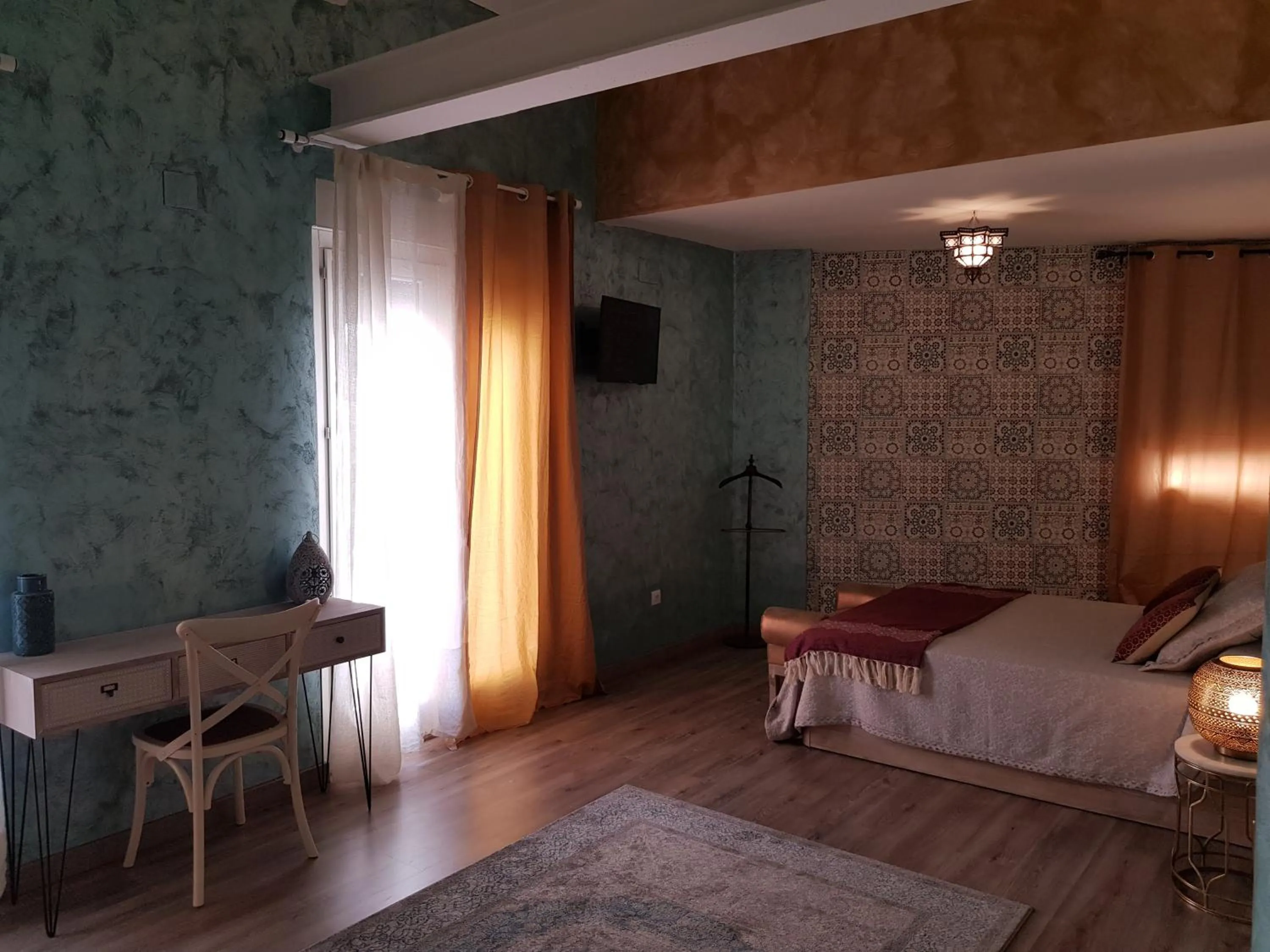 Photo of the whole room, Bed in Riad Medina Mudejar