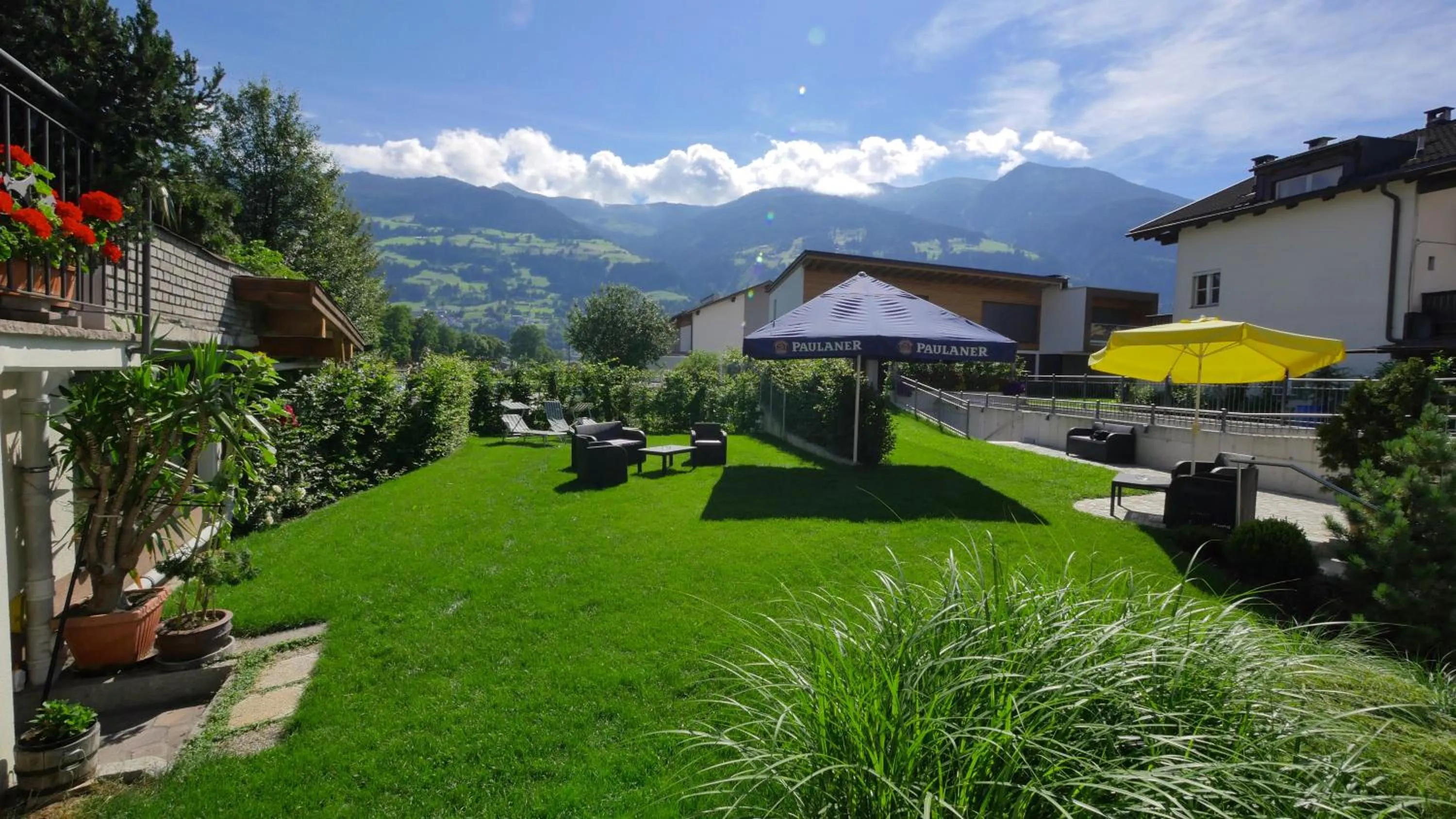 Garden in Hotel & Apart Central