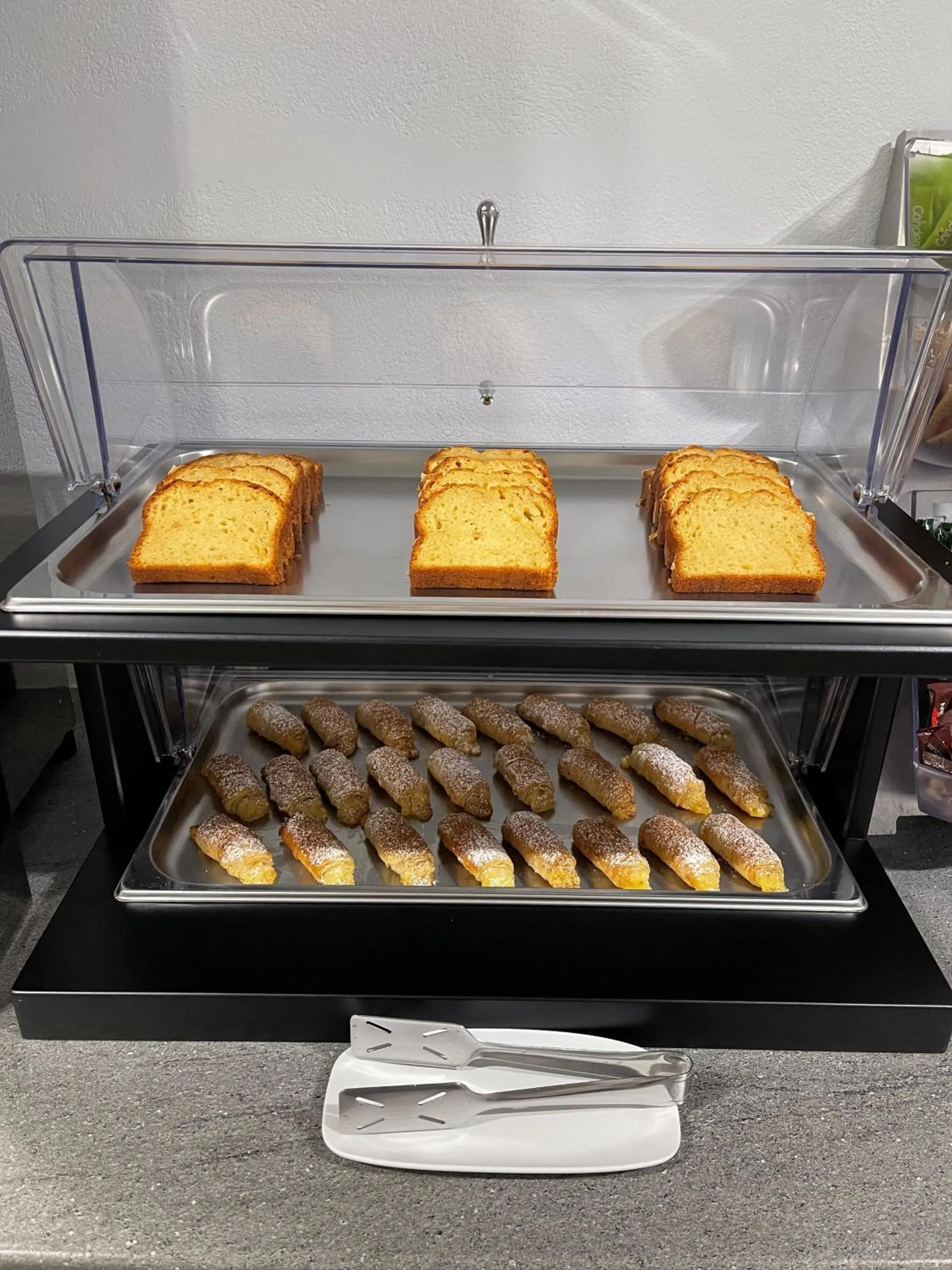 Breakfast in ALK Hotelᵀᴹ