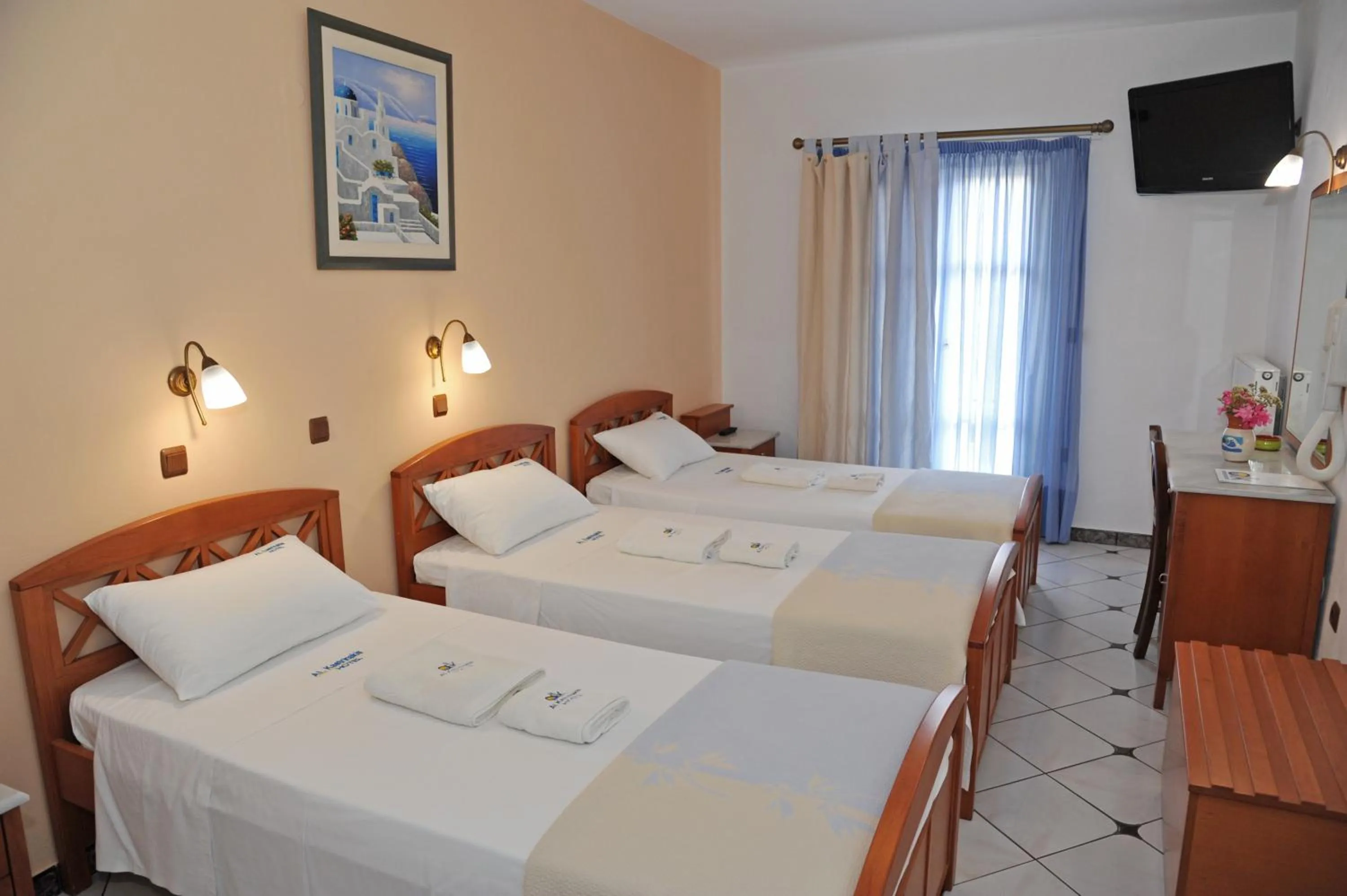 Photo of the whole room, Bed in ALK Hotelᵀᴹ