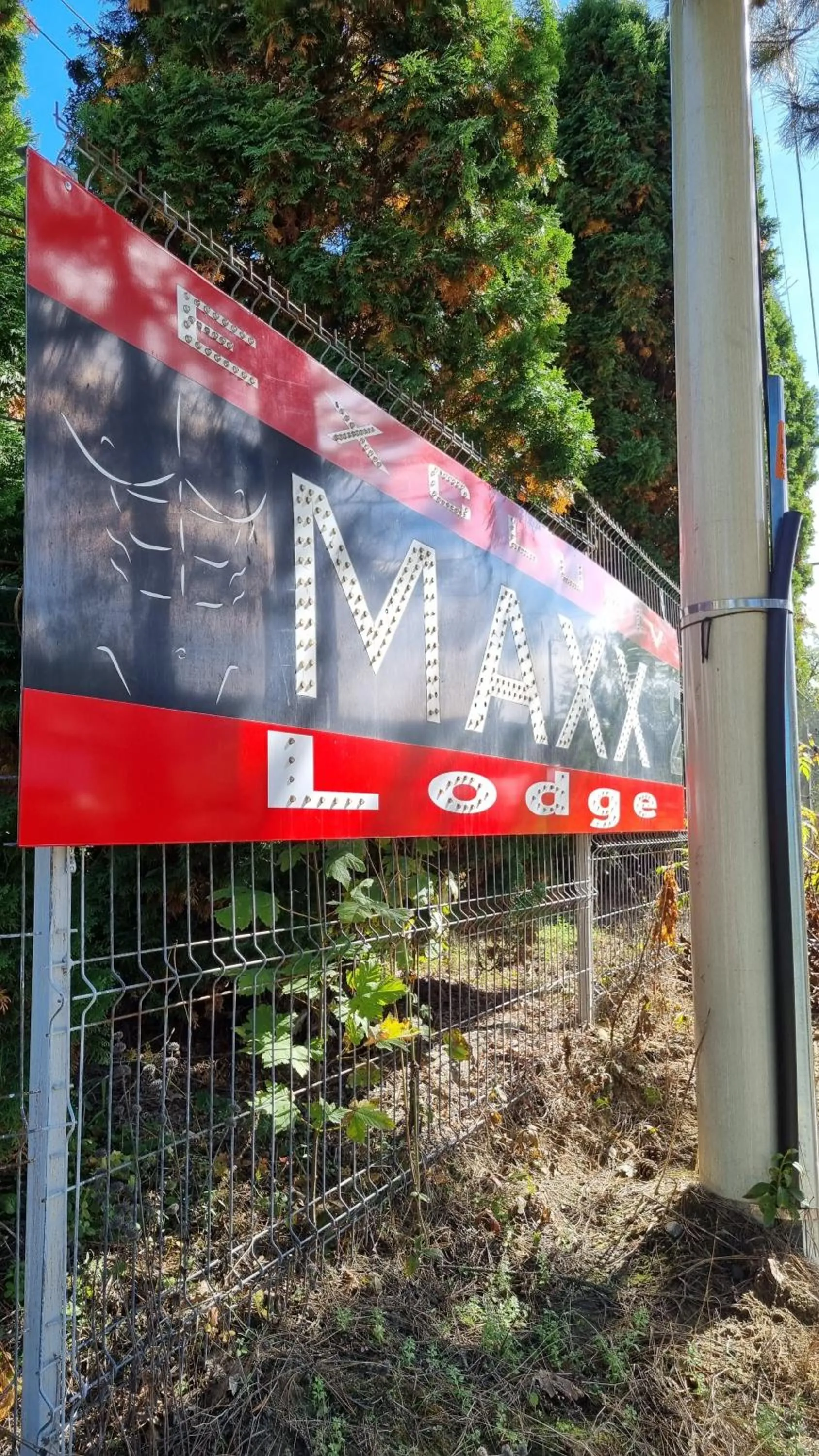 MAXX Lodge