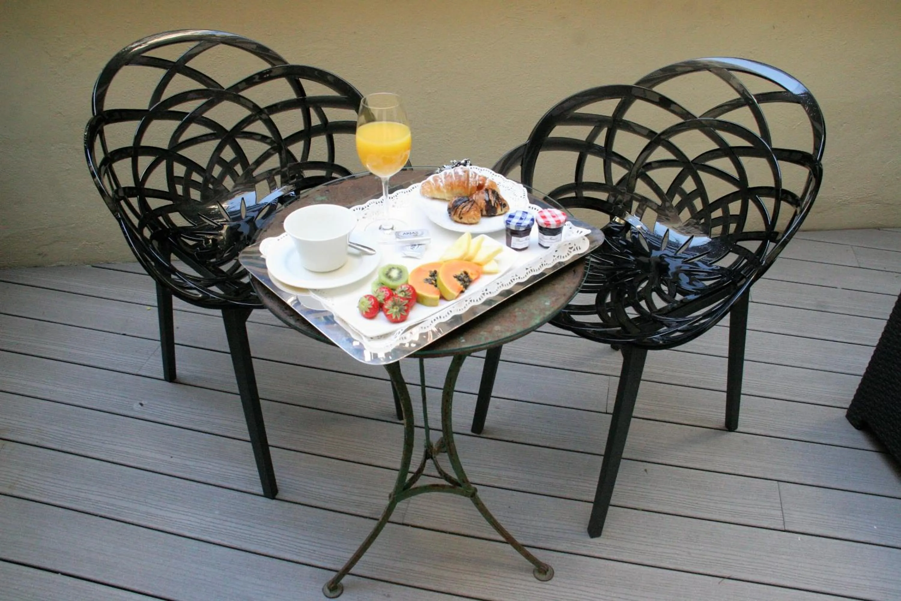 Garden in Anba Boutique