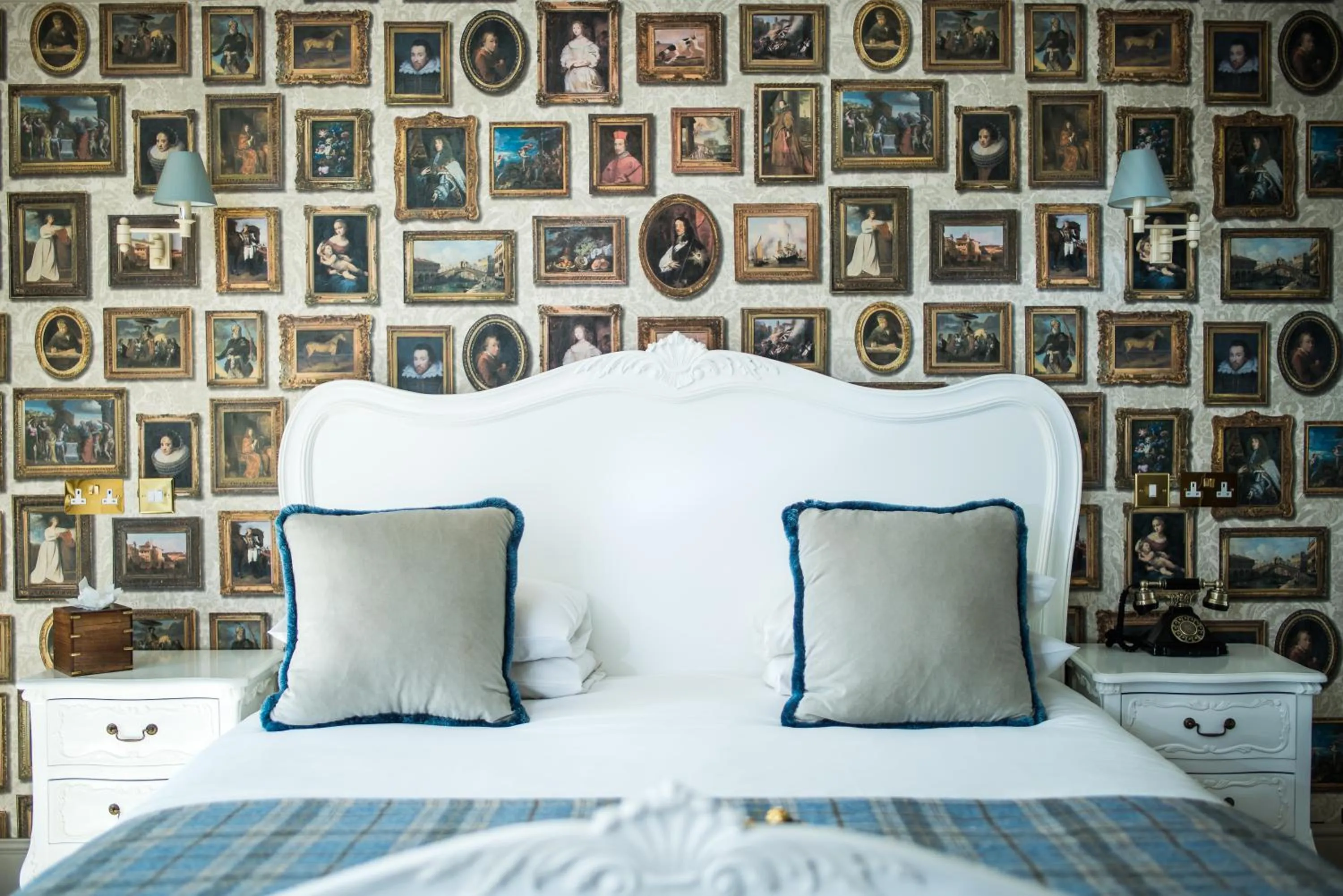 Bed in The Ayrlington Guesthouse