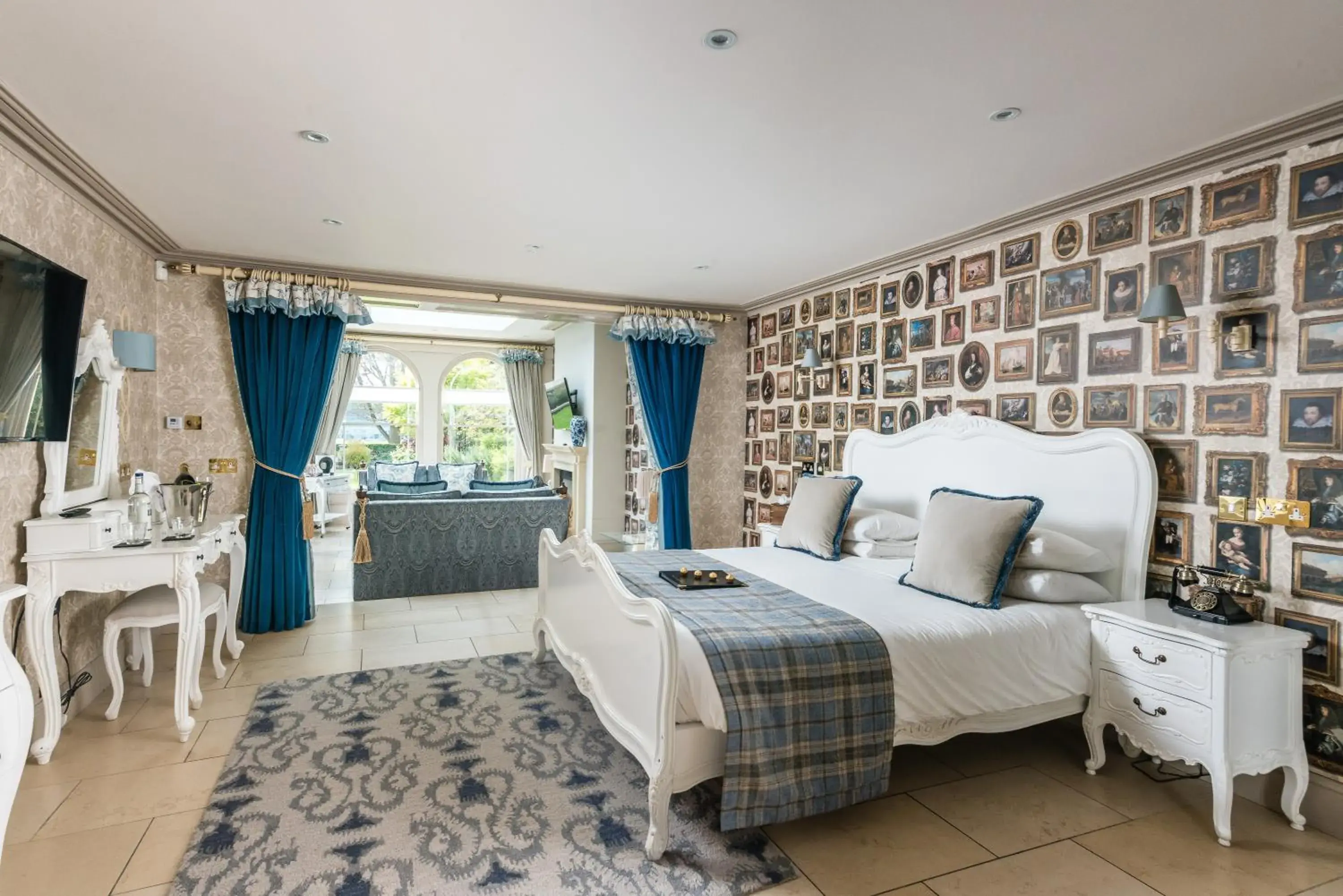 Executive Suite in The Ayrlington Guesthouse Executive Suite in The Ayrlington Guesthouse