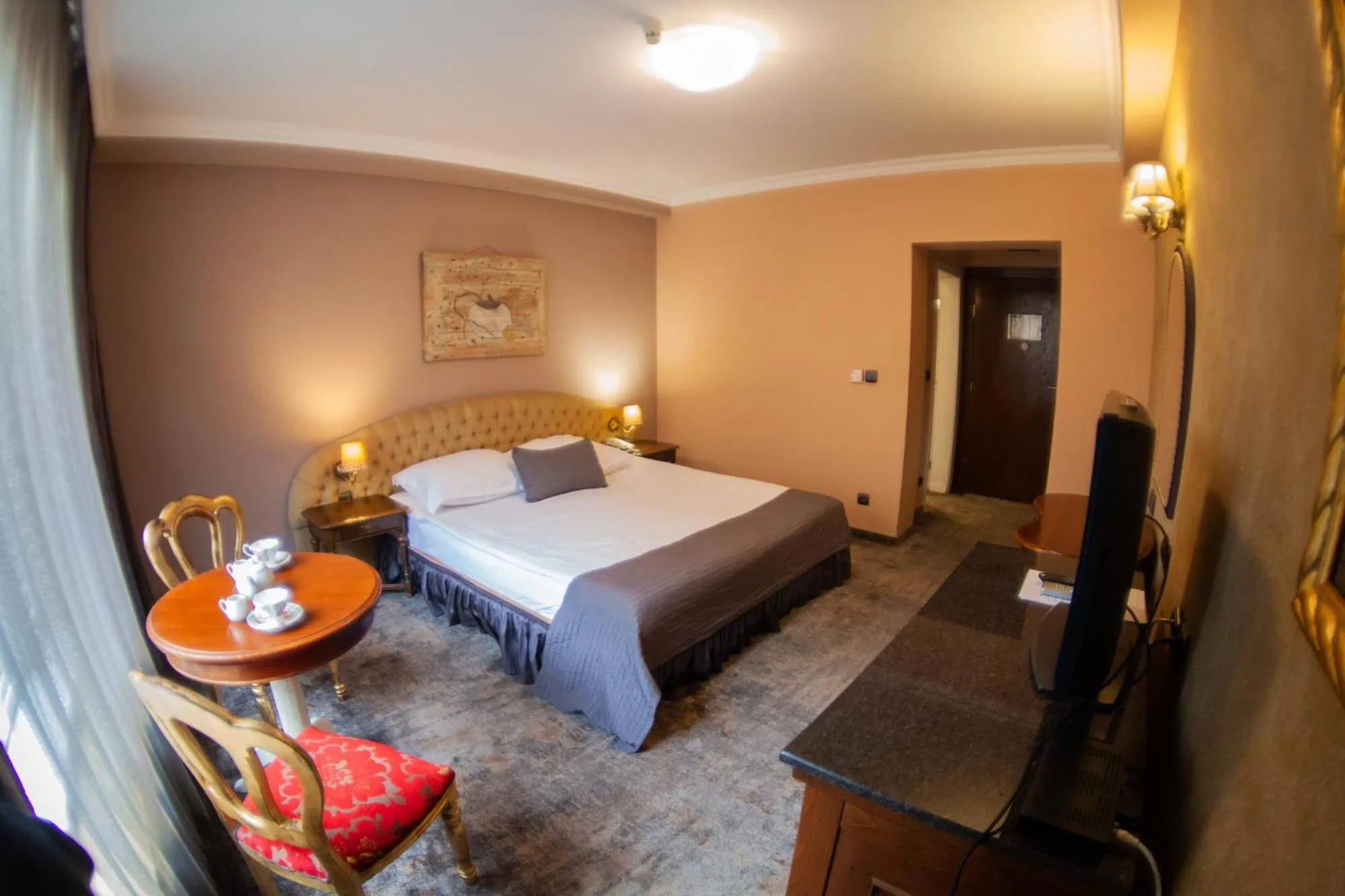 Bed in Meg-Lozenetz Hotel