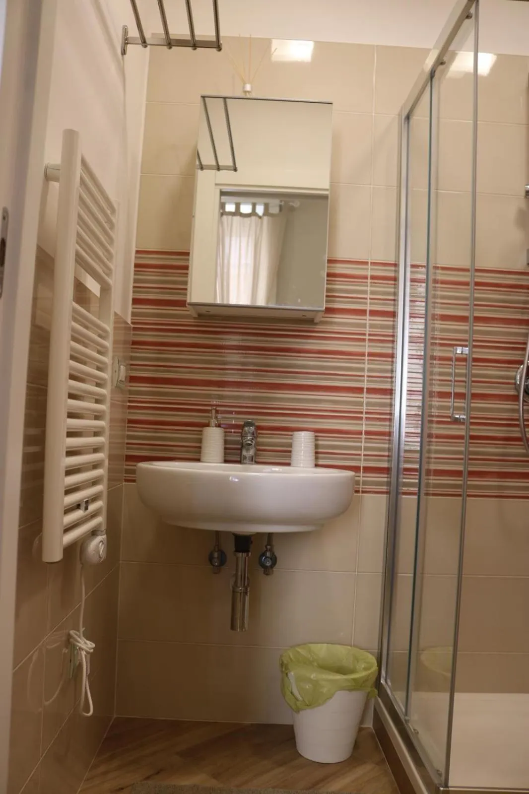 B&B Garibaldi Station