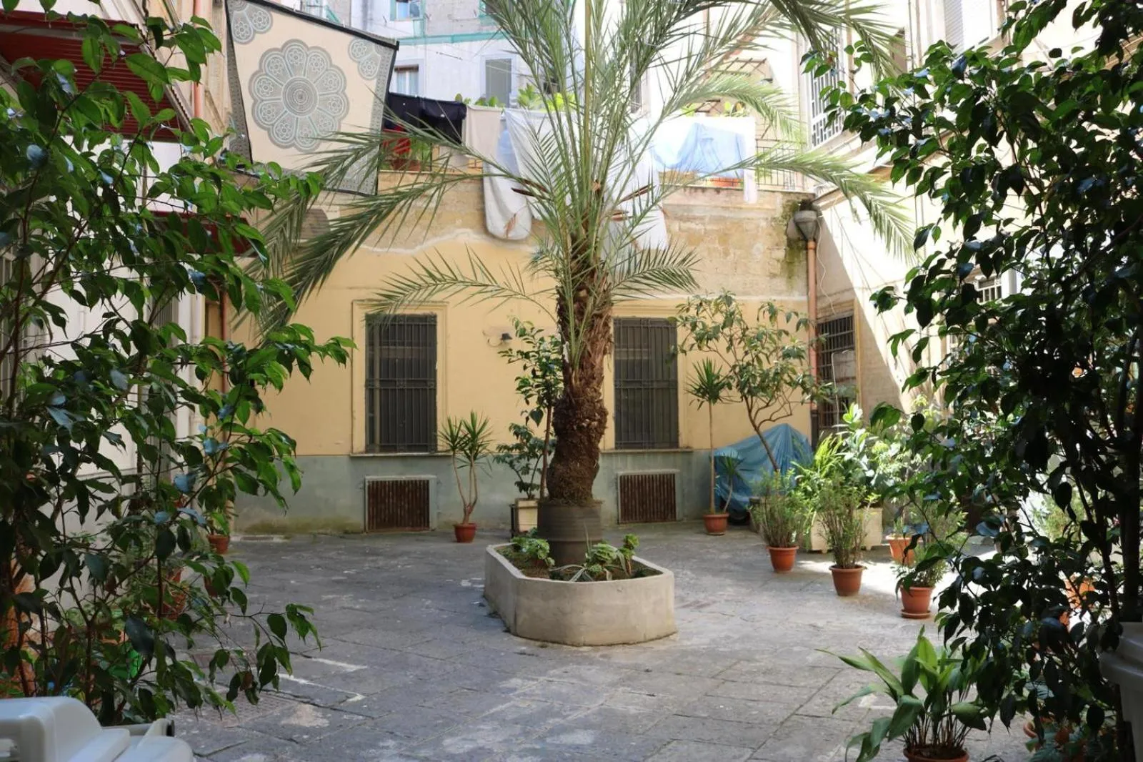 Property building in B&B Garibaldi Station