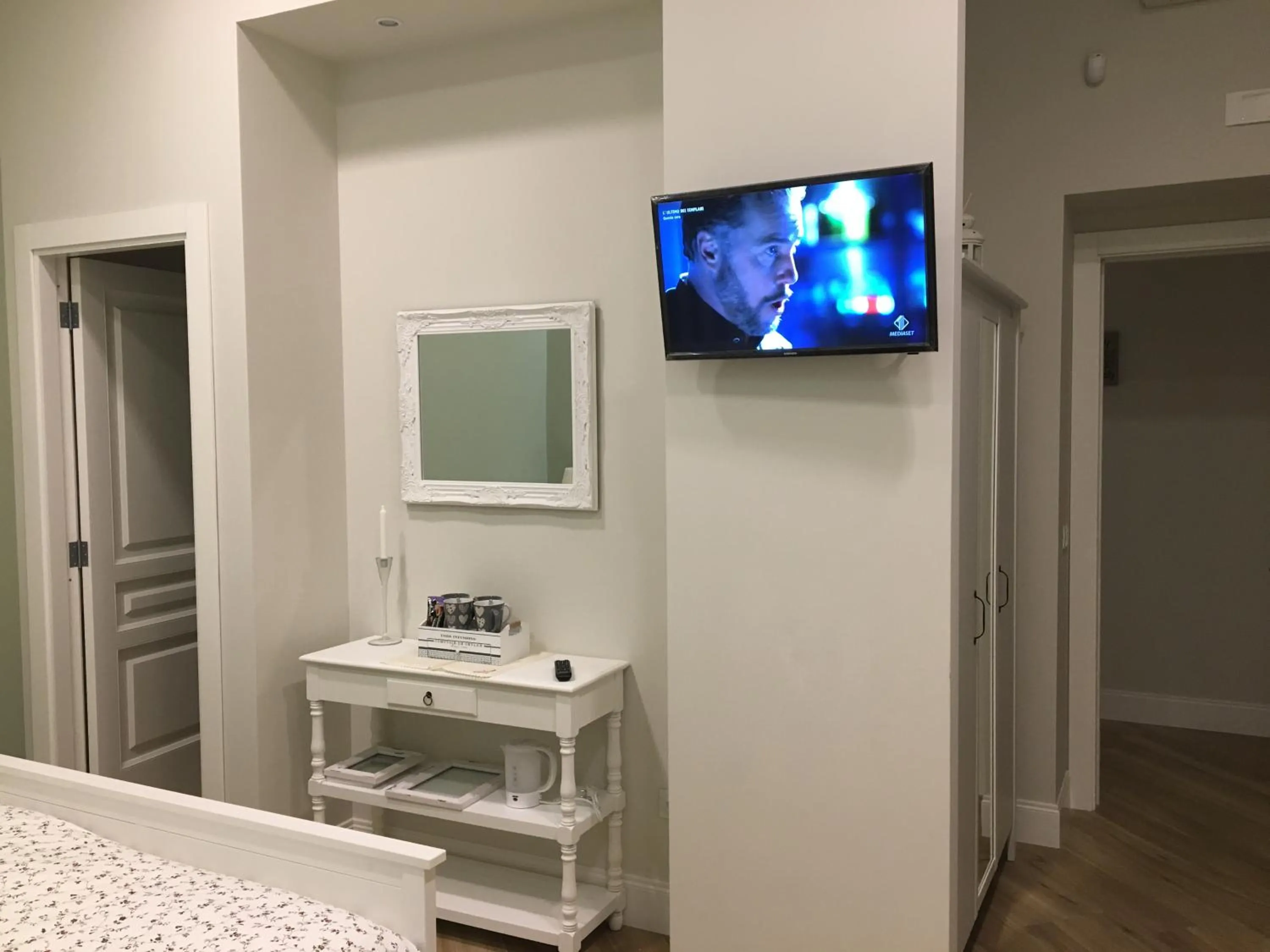 B&B Garibaldi Station