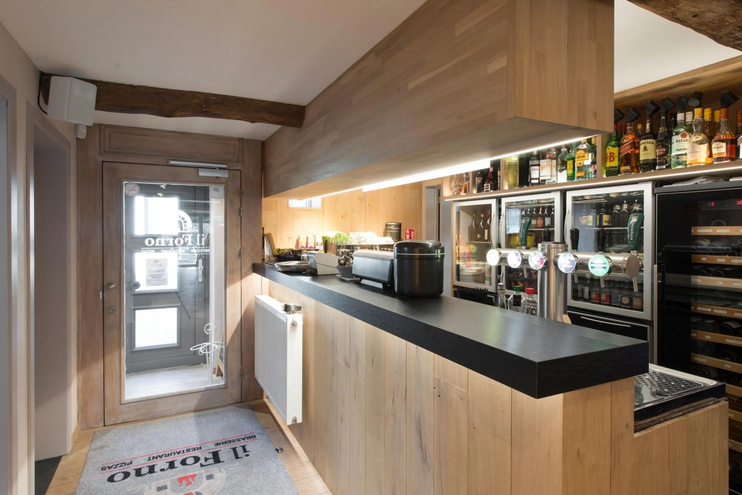 Restaurant/places to eat in Hotel Le Fournil