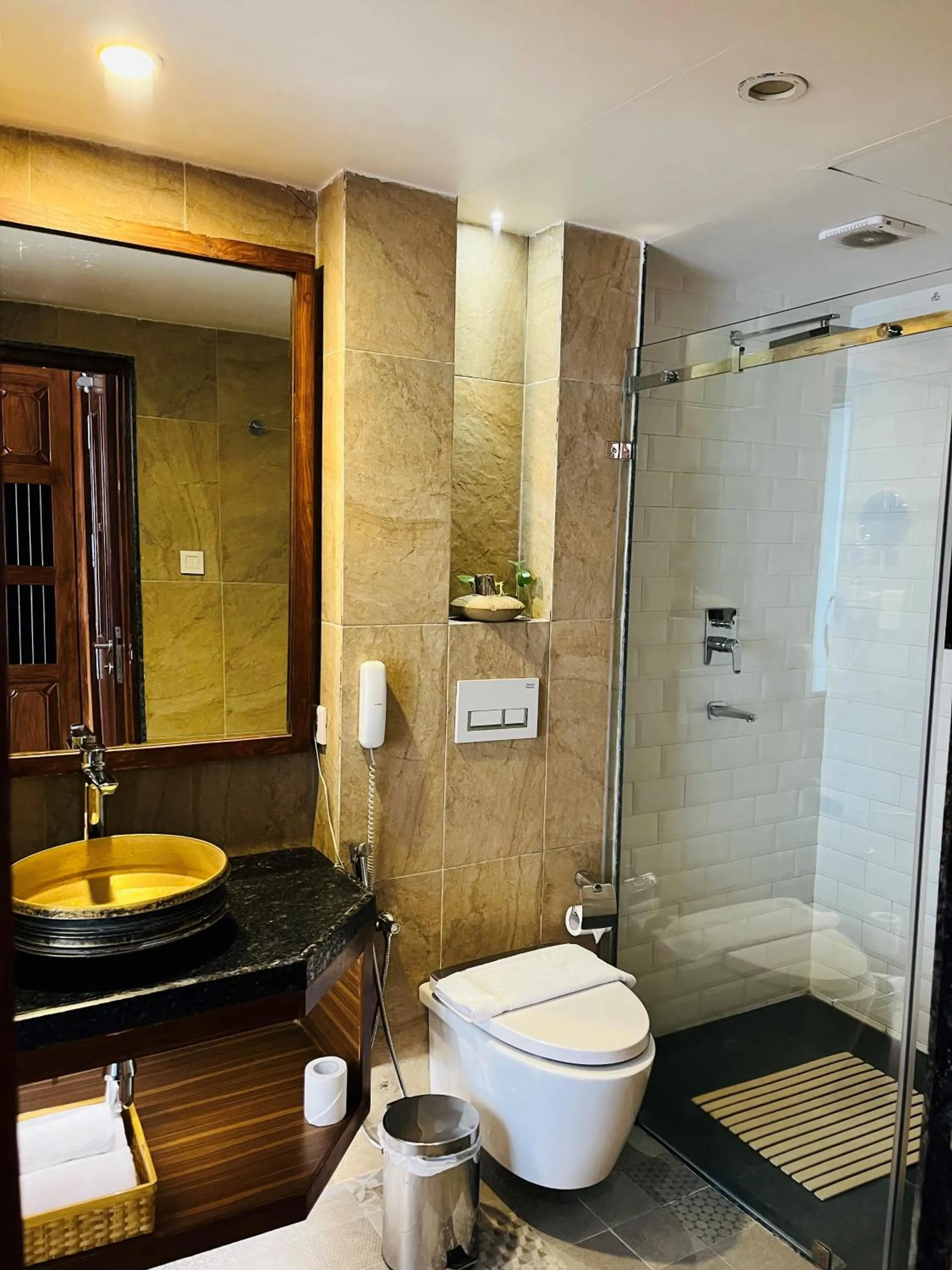 Shower in Nepali Ghar Hotel, Thamel - Your Home In Nepal