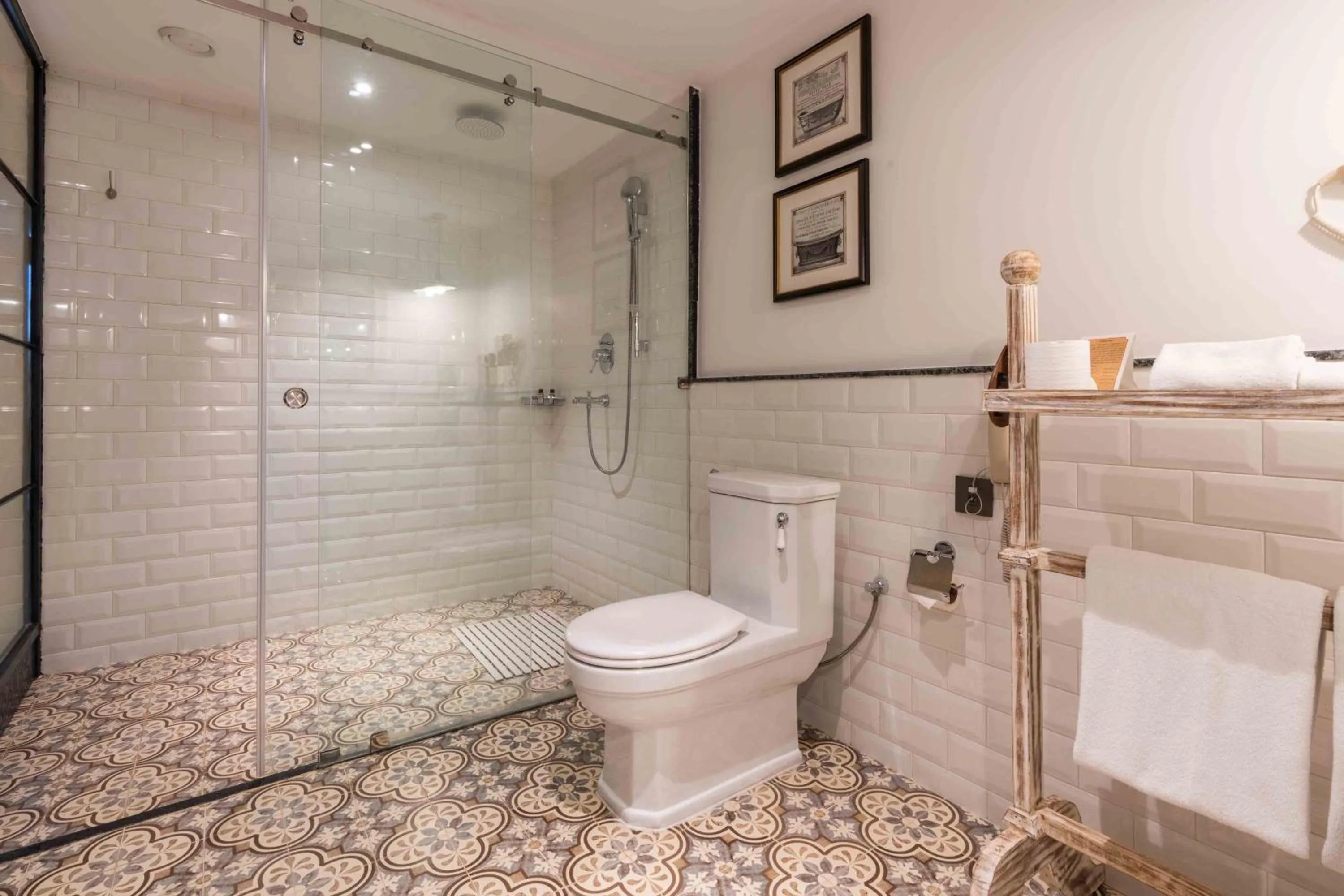 Shower in Nepali Ghar Hotel, Thamel - Your Home In Nepal