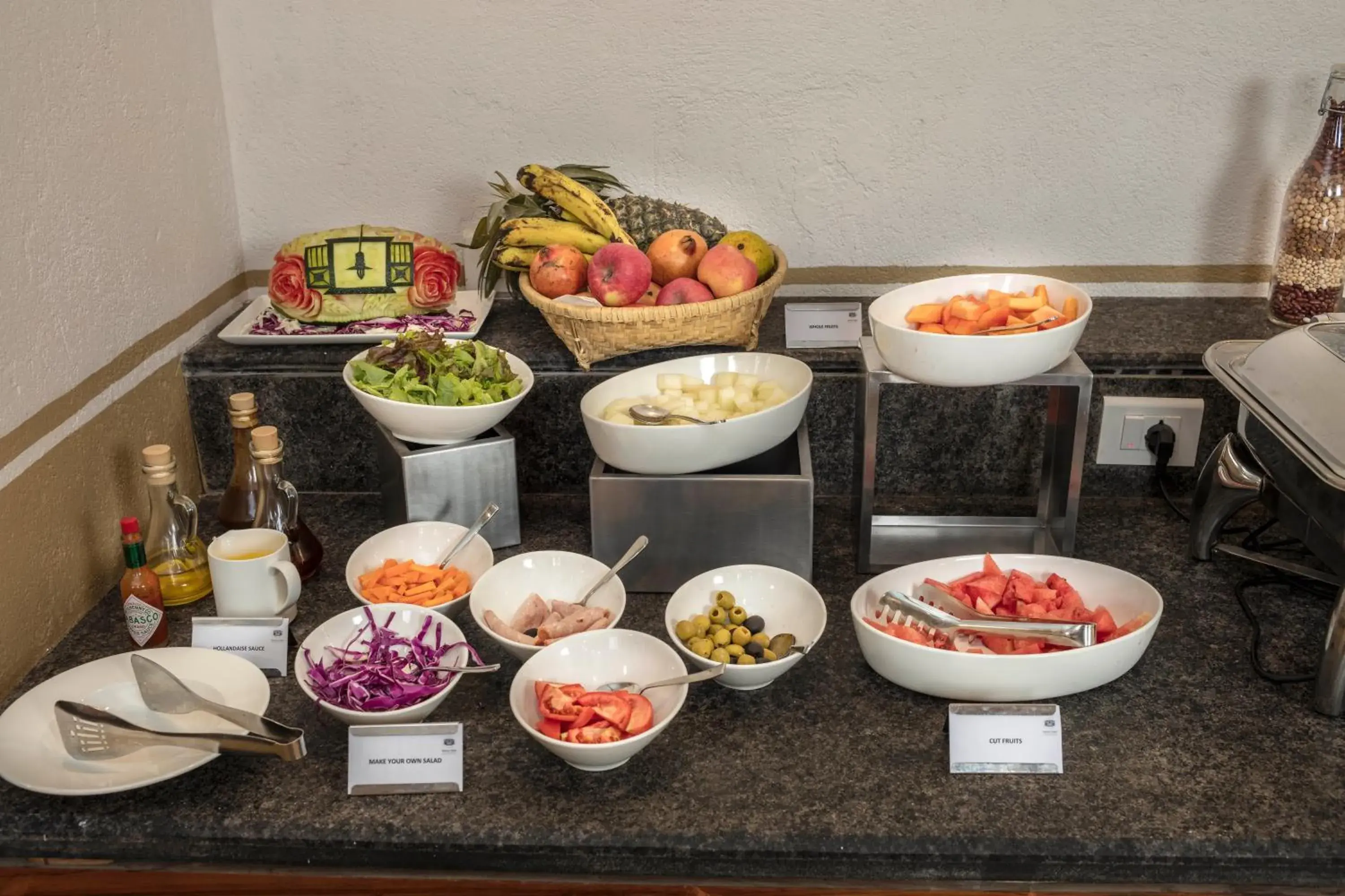 Restaurant/places to eat in Nepali Ghar Hotel Restaurant/places to eat in Nepali Ghar Hotel