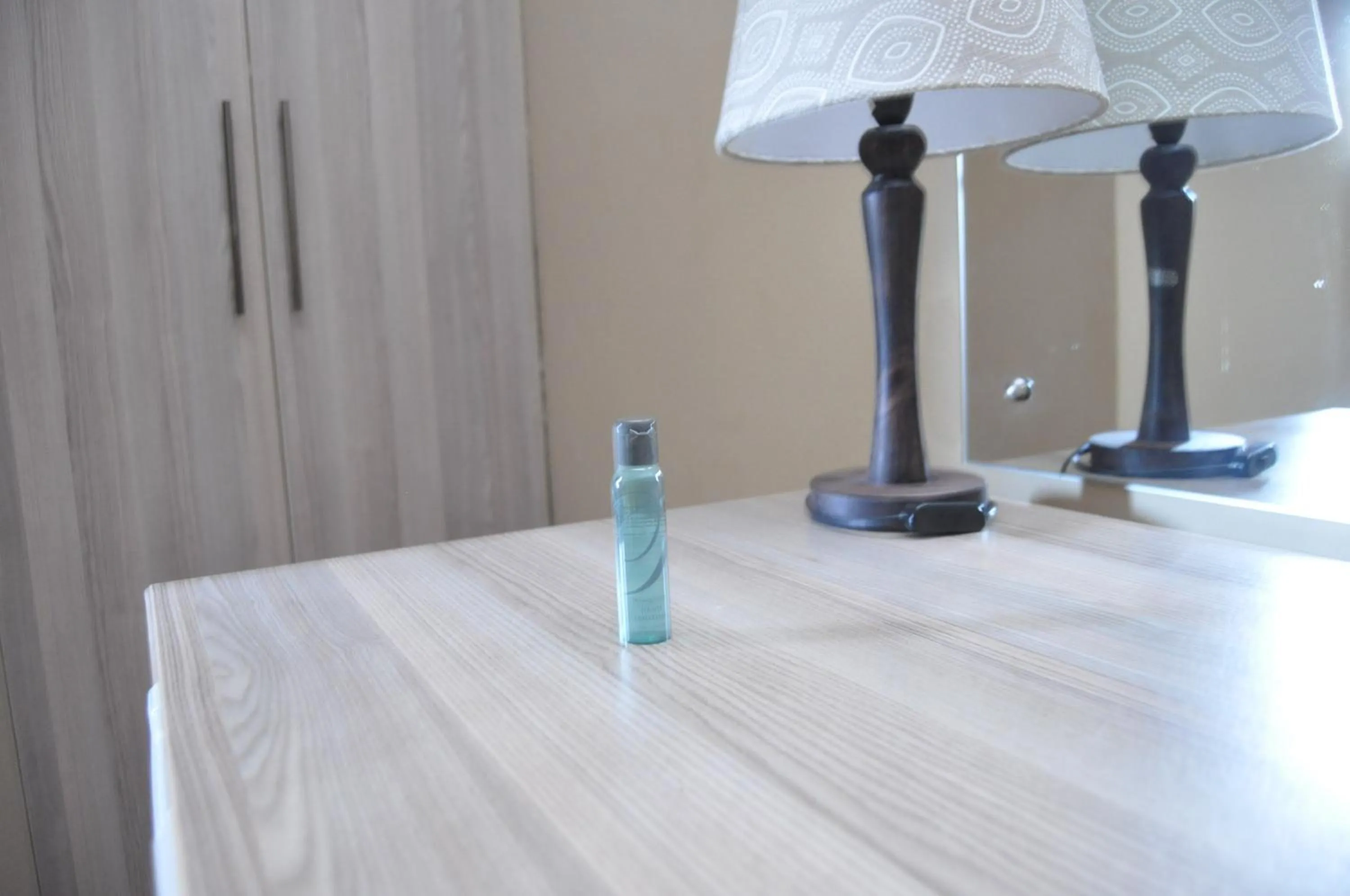 wardrobe in Bridgeville Guest House( Pty) Ltd