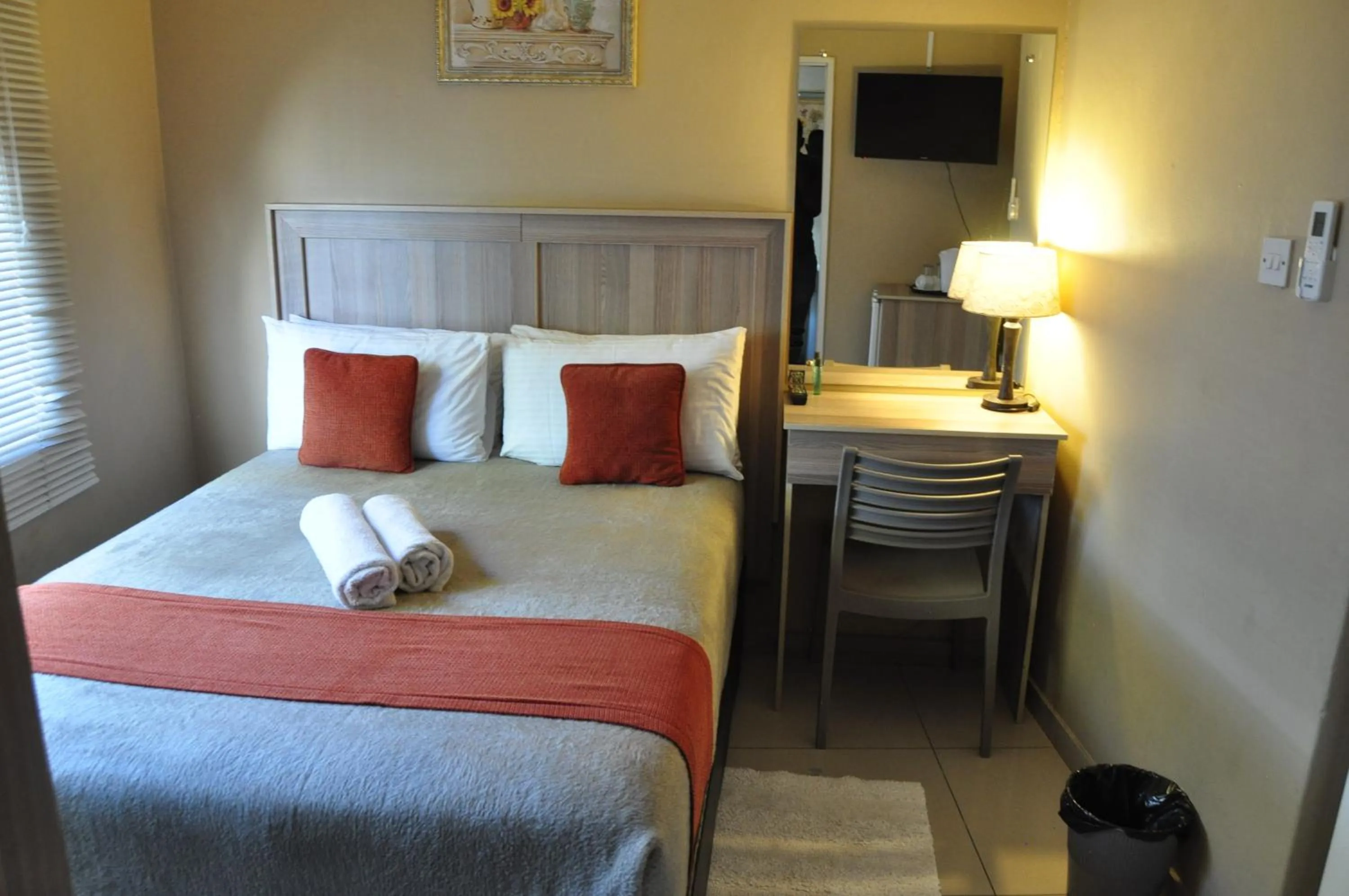 Bedroom in Bridgeville Guest House( Pty) Ltd