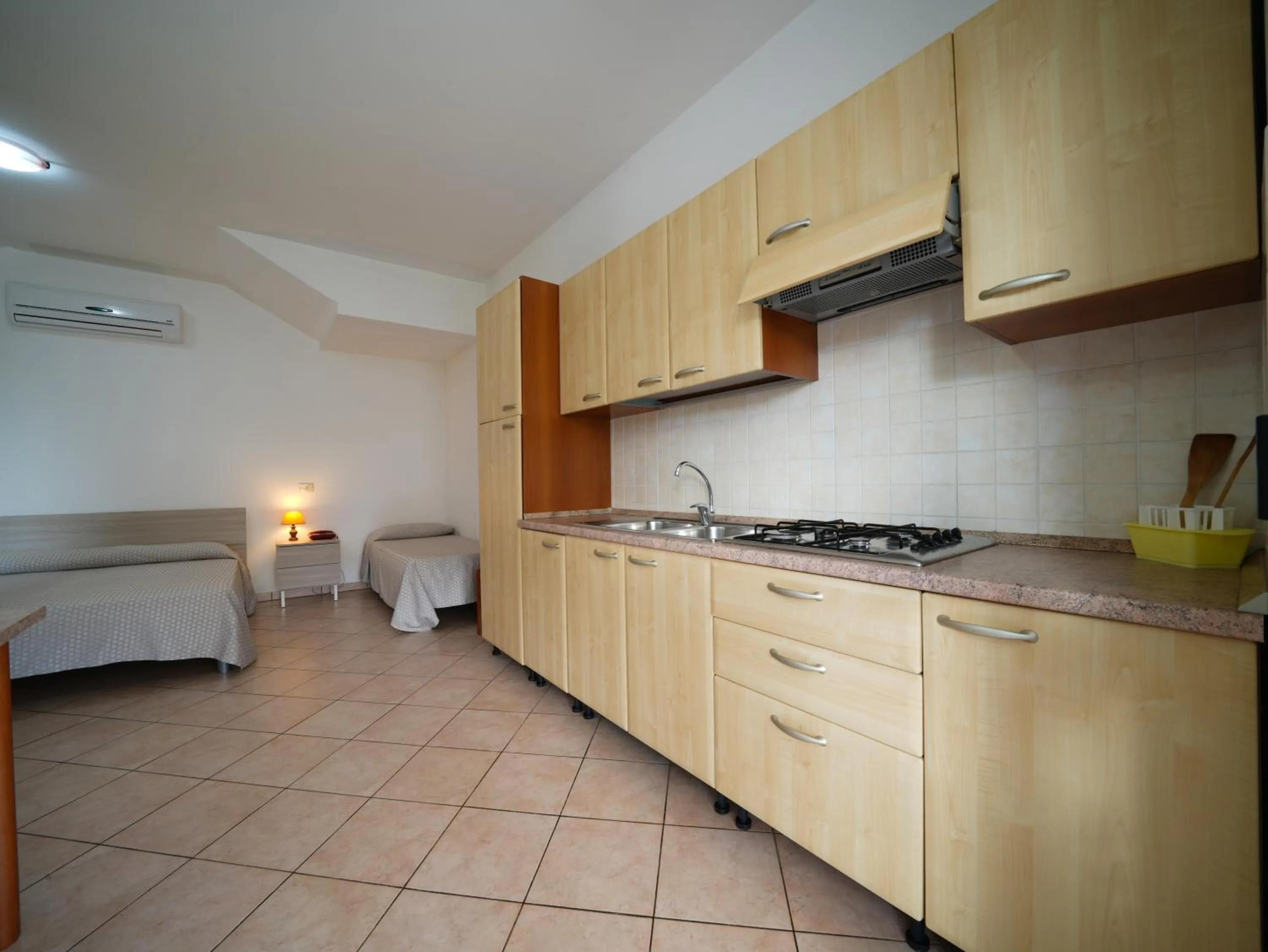 Photo of the whole room, Bed in Rosy Hotel Residence