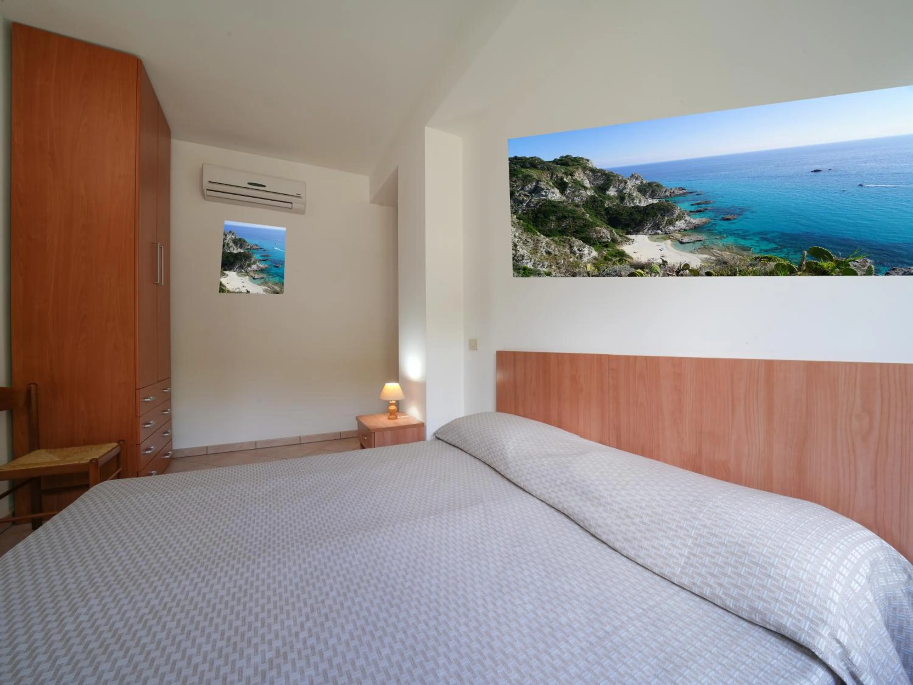 Bedroom, Bed in Rosy Hotel Residence