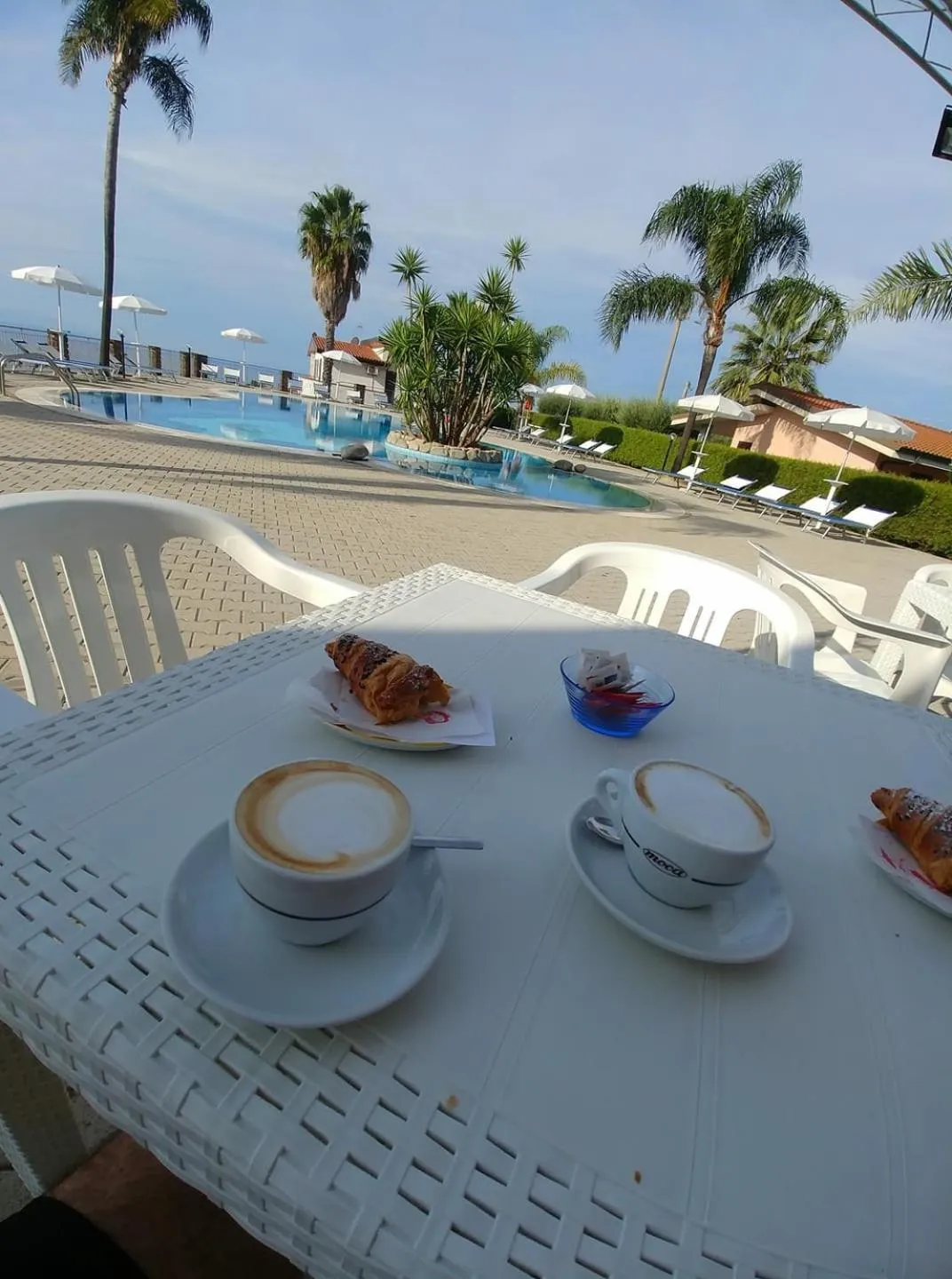 Breakfast in Rosy Hotel Residence