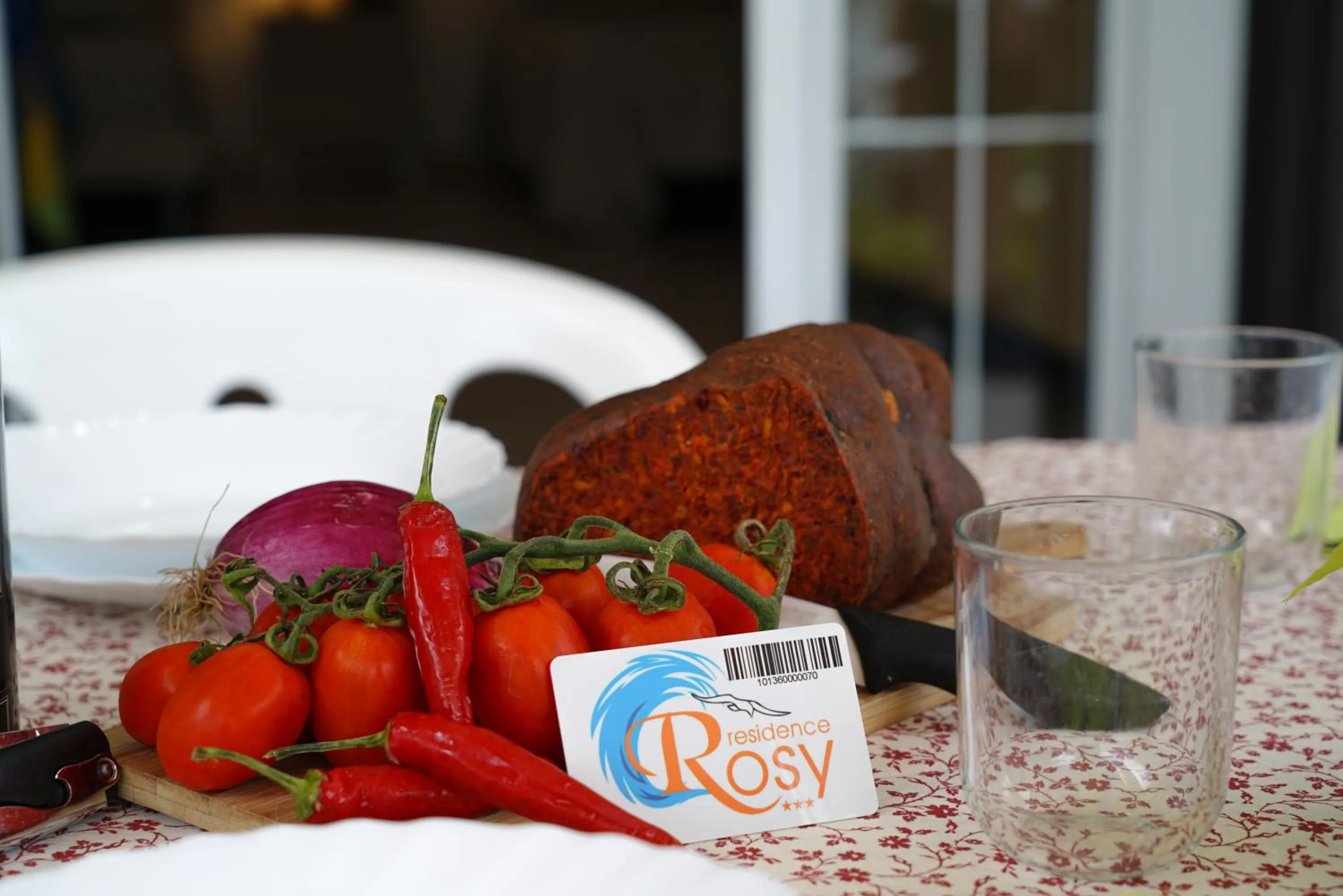 Food in Rosy Hotel Residence
