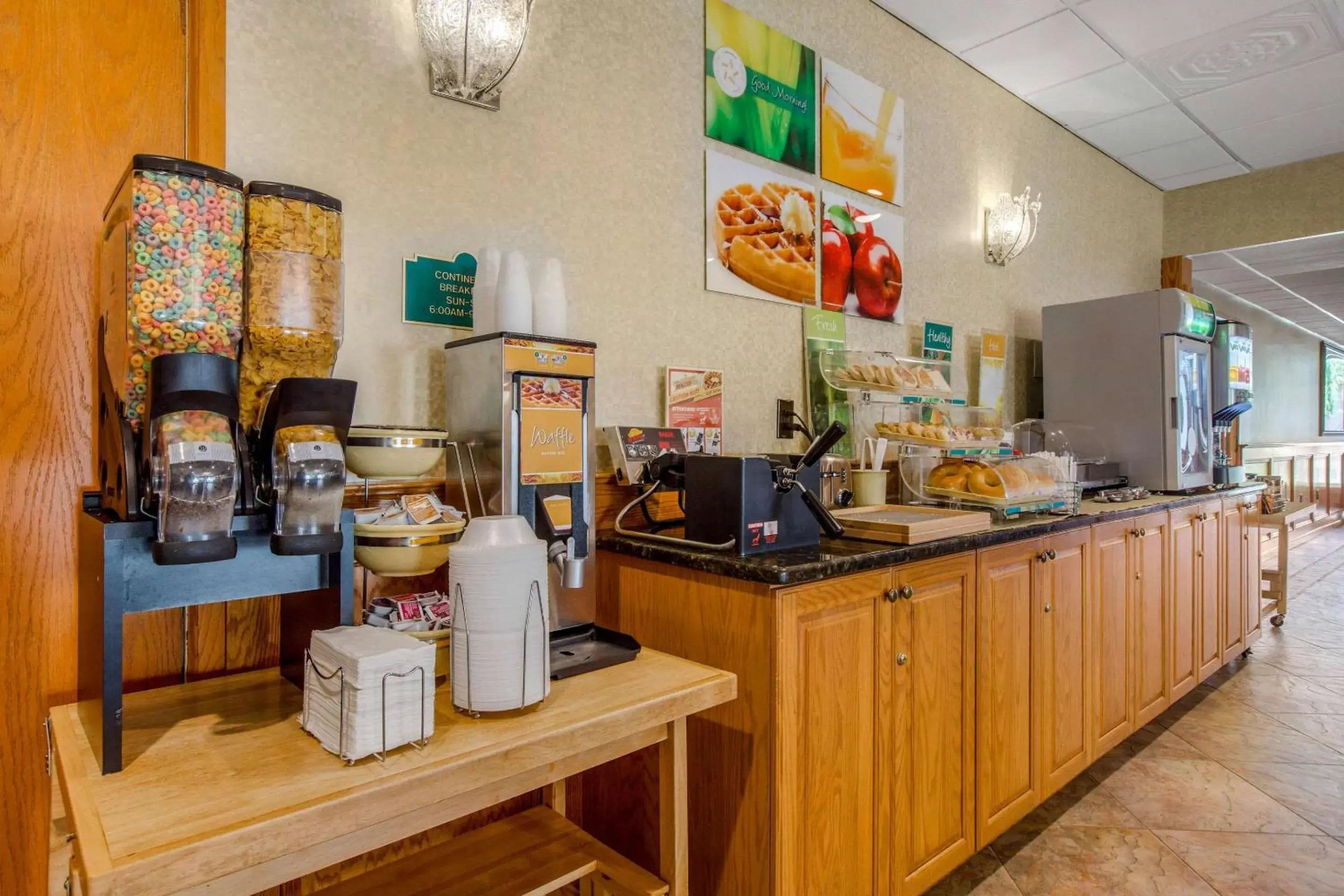 Restaurant/places to eat in Quality Inn Ledgewood - Dover Restaurant/places to eat in Quality Inn Ledgewood - Dover