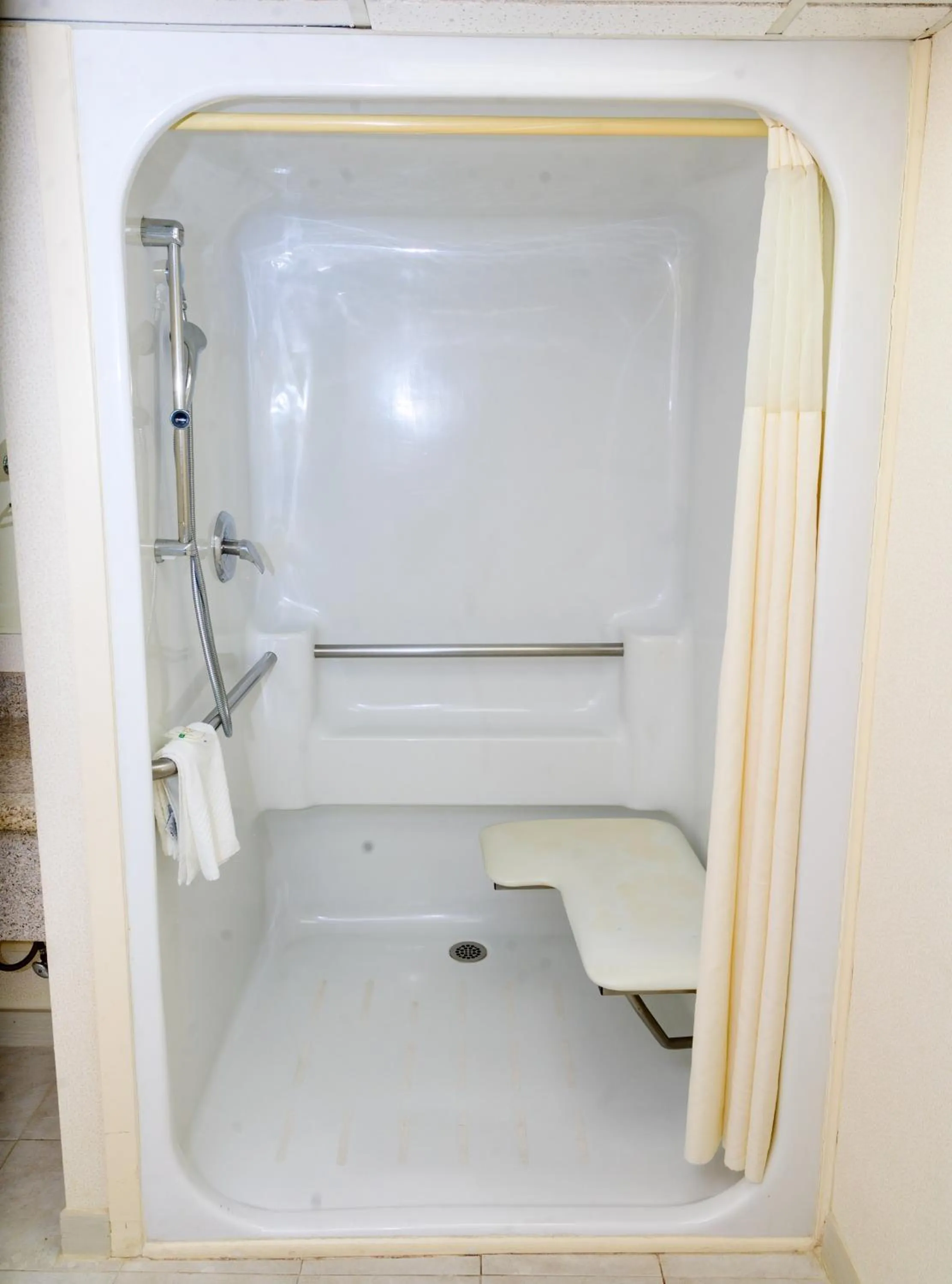 Shower in Quality Inn Ledgewood - Dover