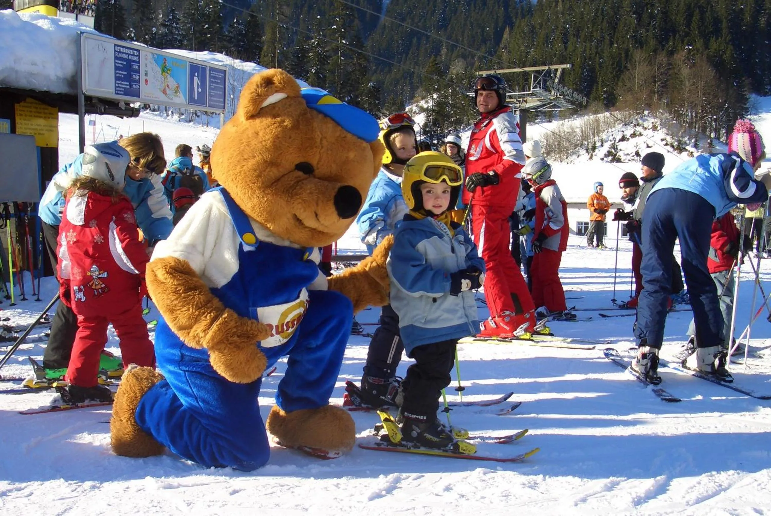 Ski School in Landhaus Schwaighofer Dachstein West