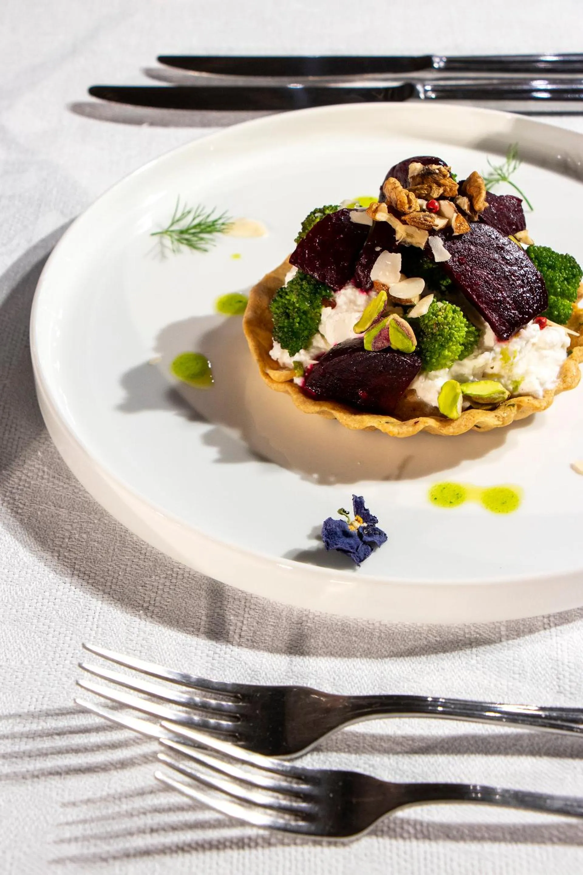 Restaurant/places to eat in Ktima Bellou