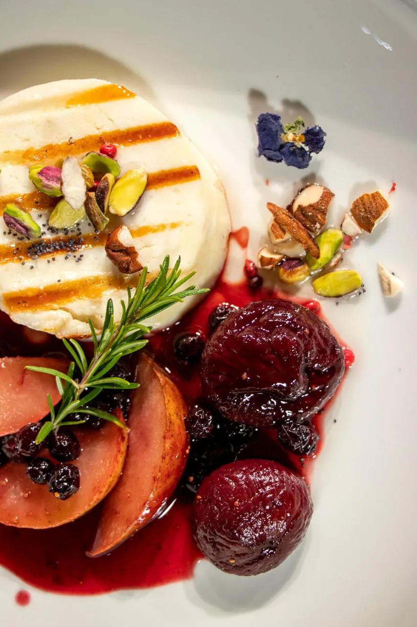 Restaurant/places to eat in Ktima Bellou