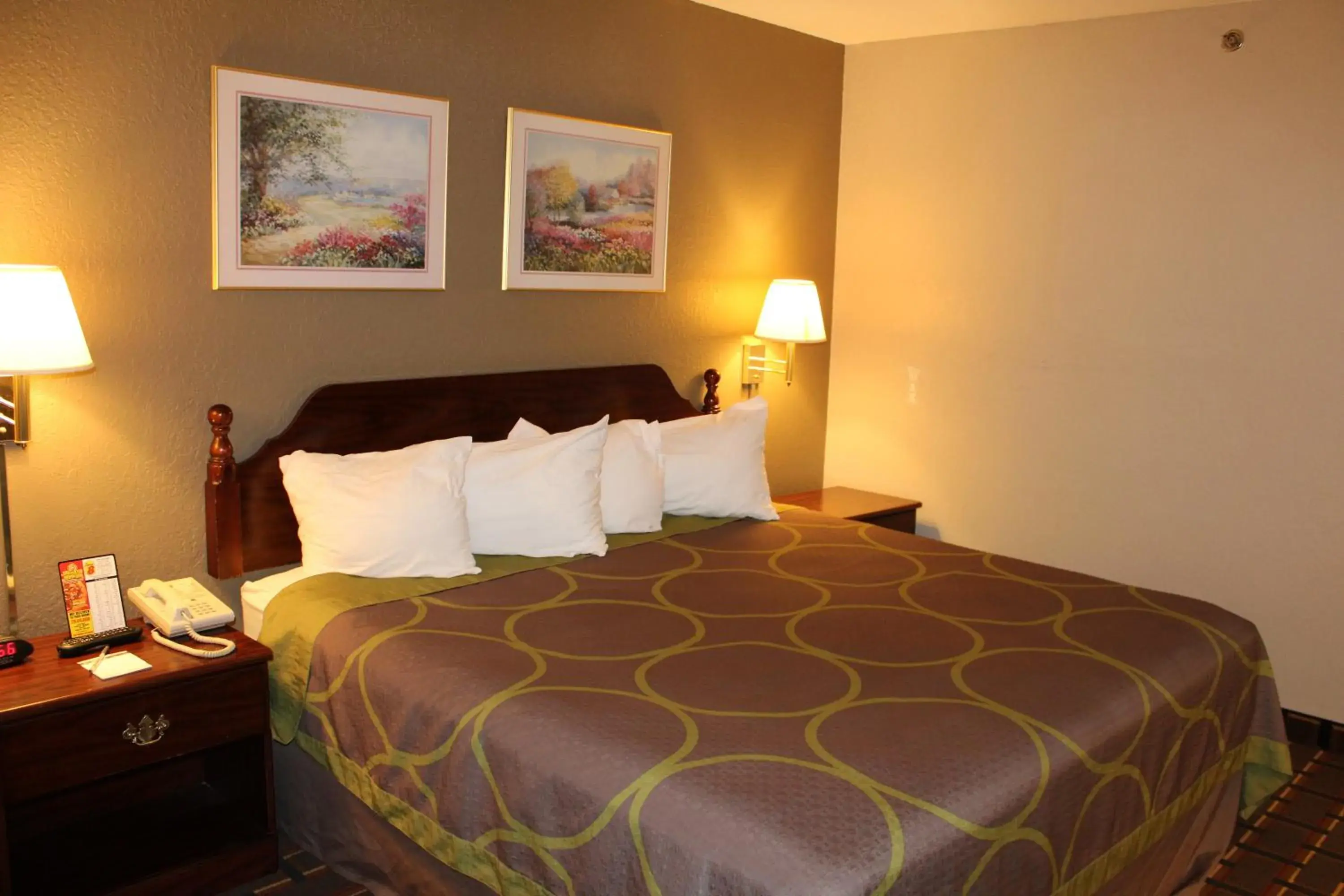 Bedroom, Bed in Super 8 by Wyndham Valparaiso Bedroom, Bed in Super 8 by Wyndham Valparaiso