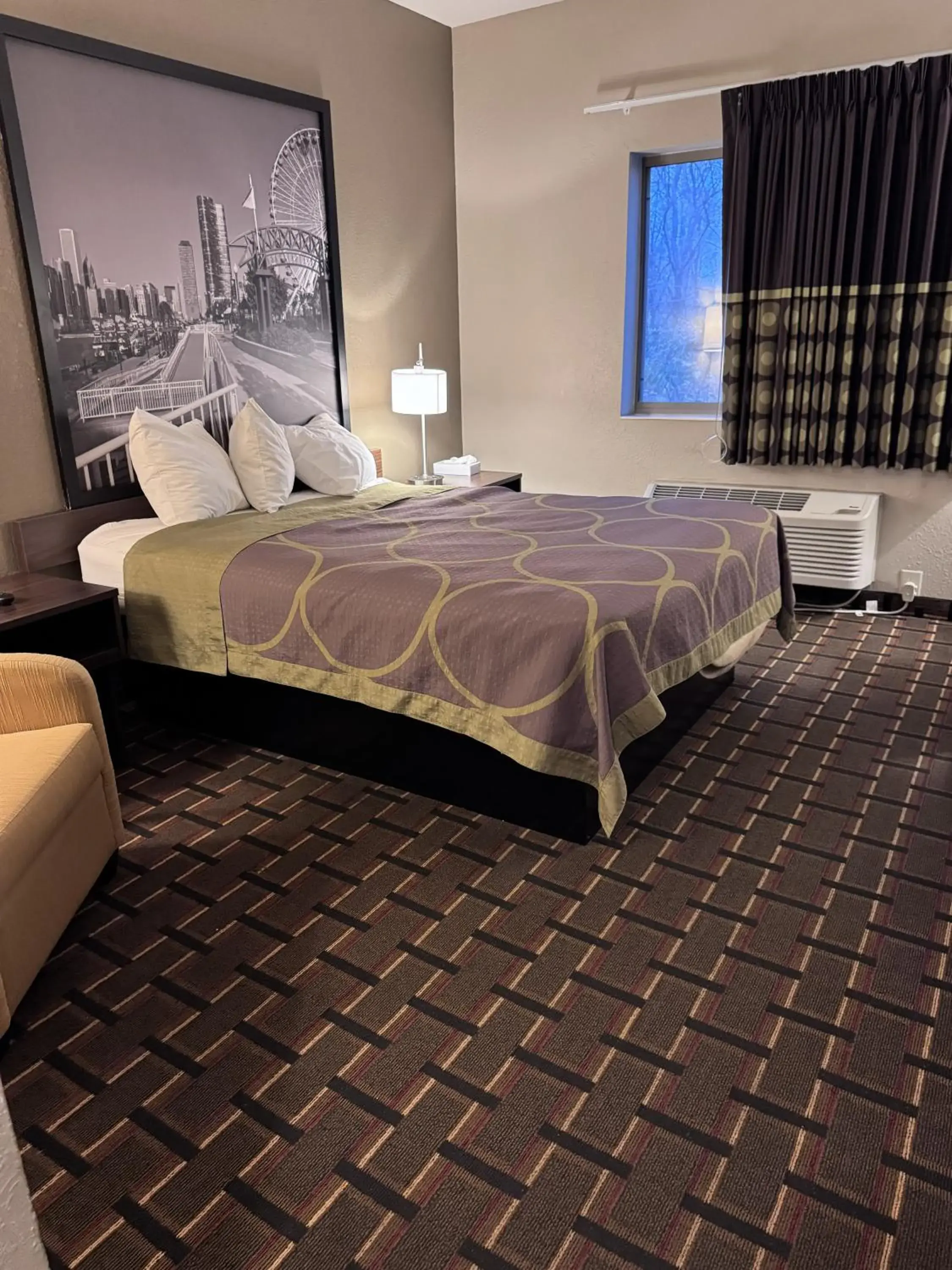 Bed in Super 8 by Wyndham Valparaiso Bed in Super 8 by Wyndham Valparaiso