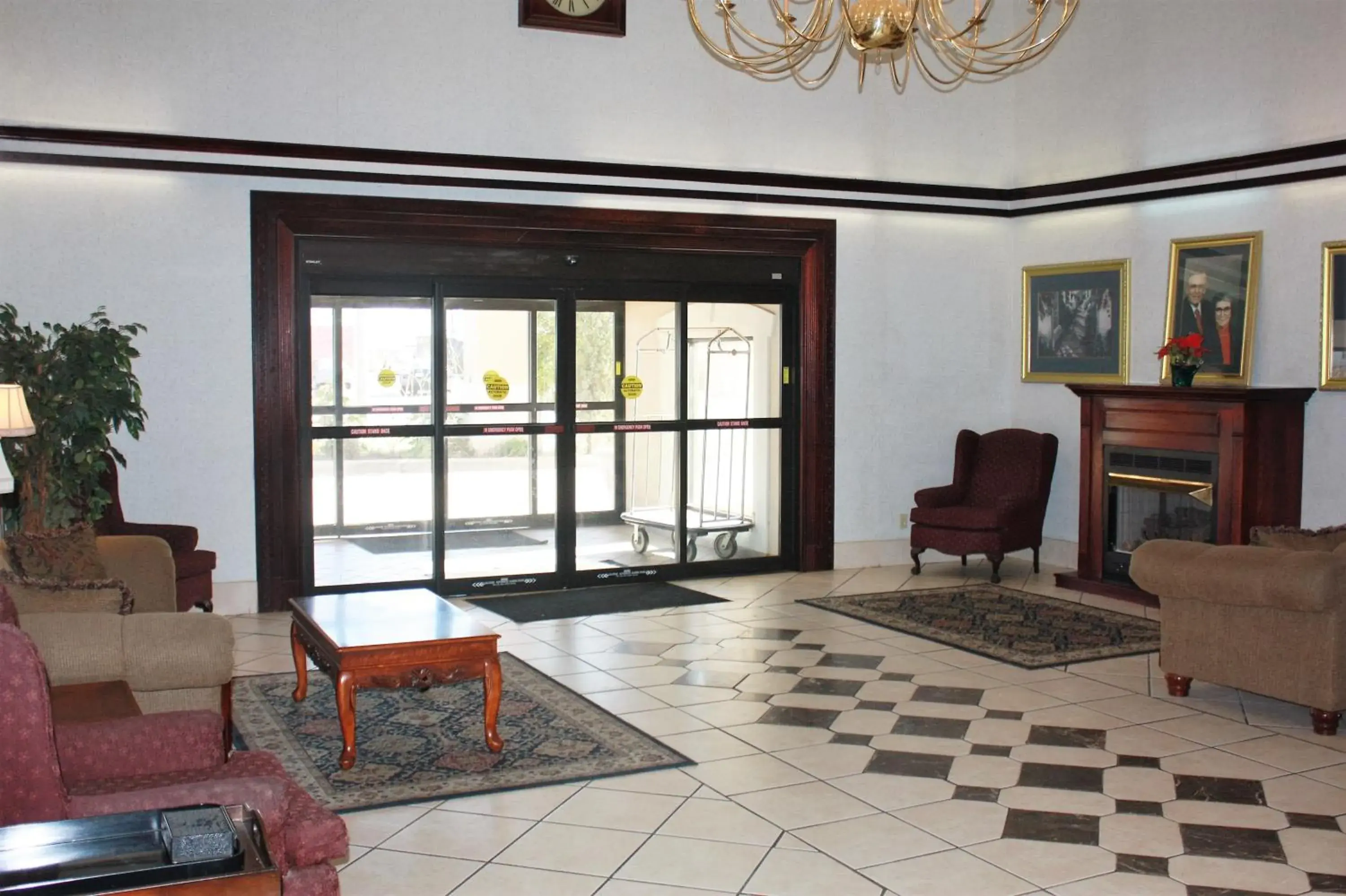 Facade/entrance, Lobby/Reception in Lexington Suites of Jonesboro