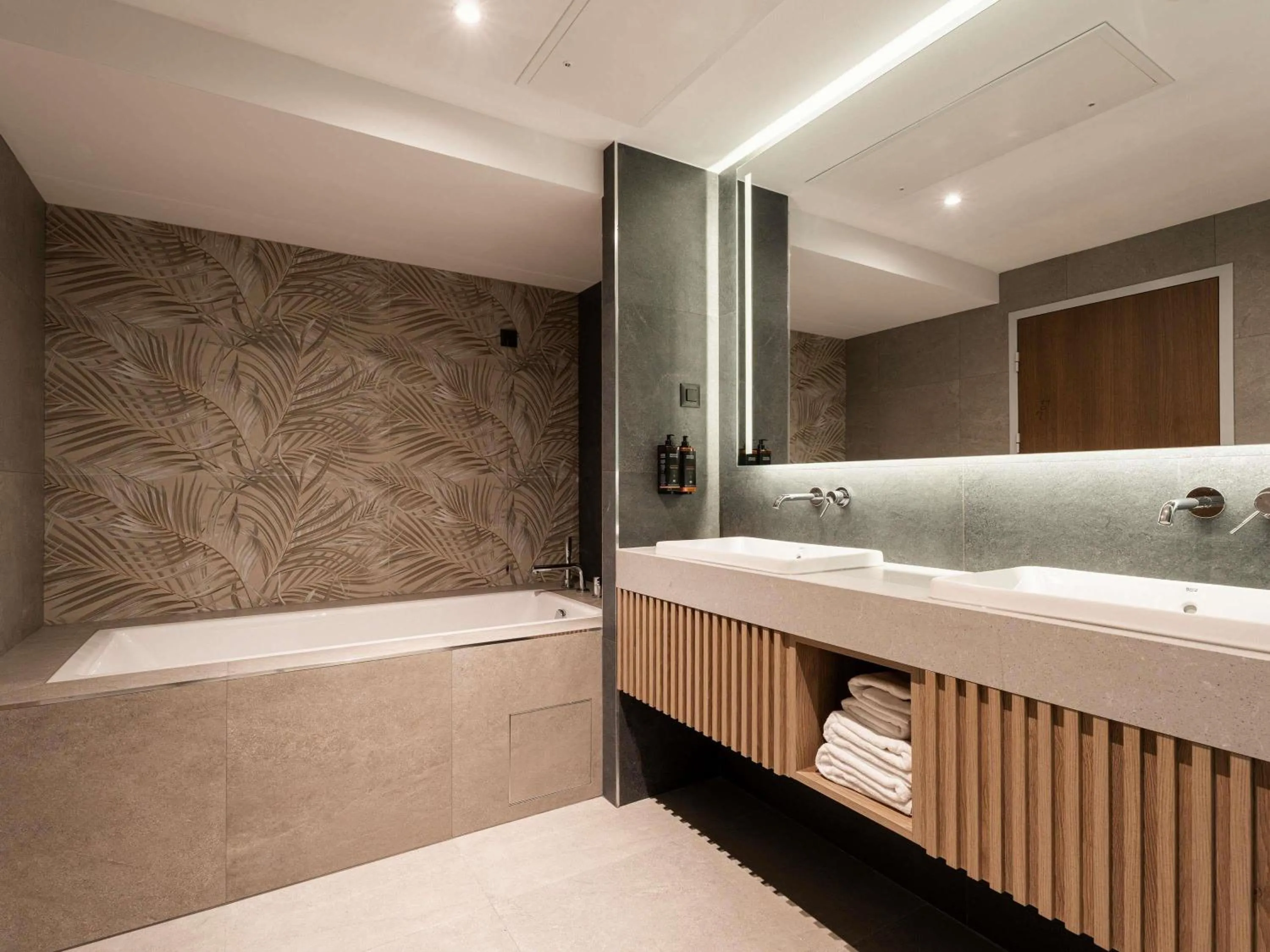 Bedroom in Mercure Sofia City