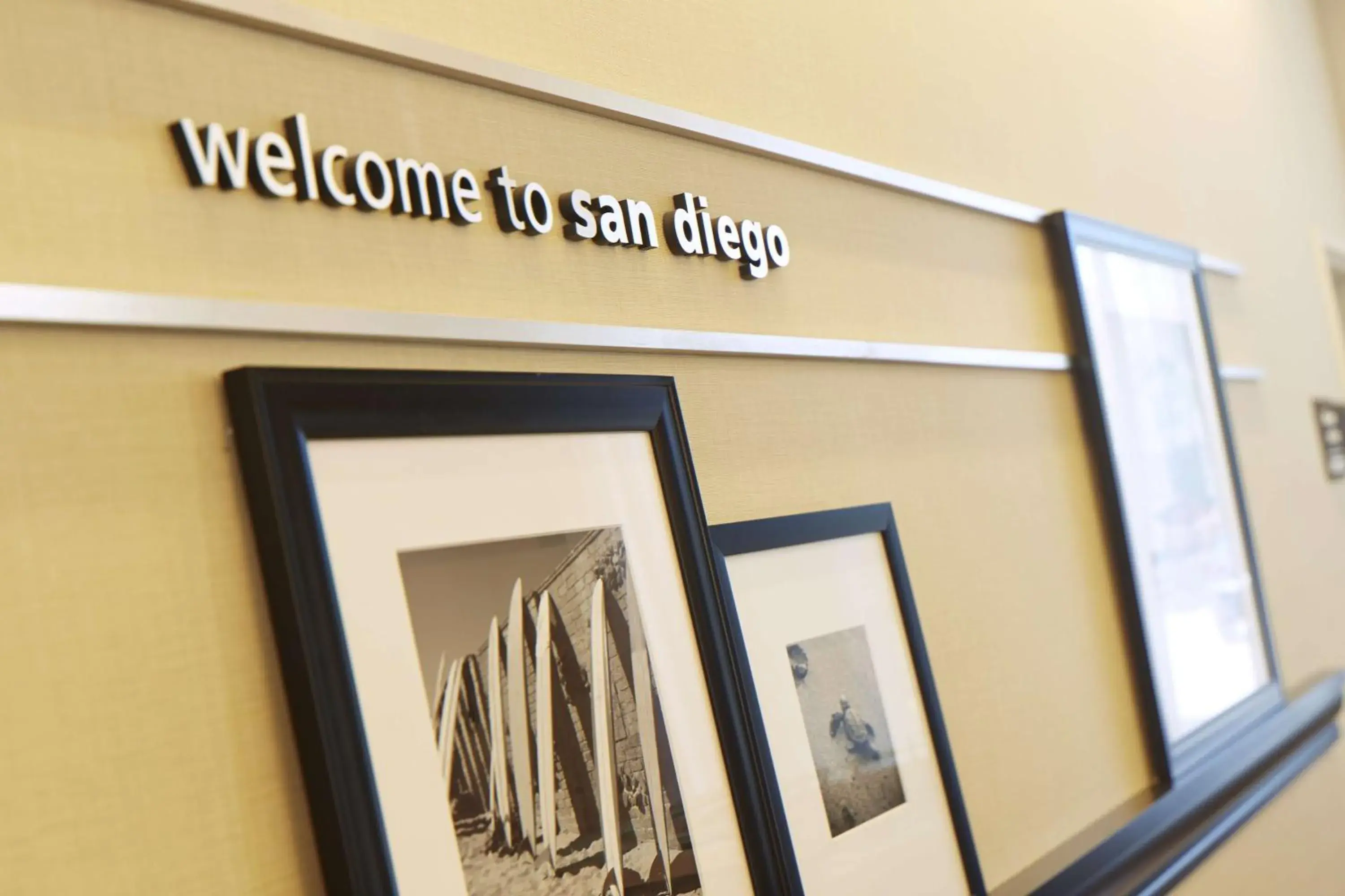 Lobby or reception in Hampton Inn San Diego Mission Valley Lobby or reception in Hampton Inn San Diego Mission Valley