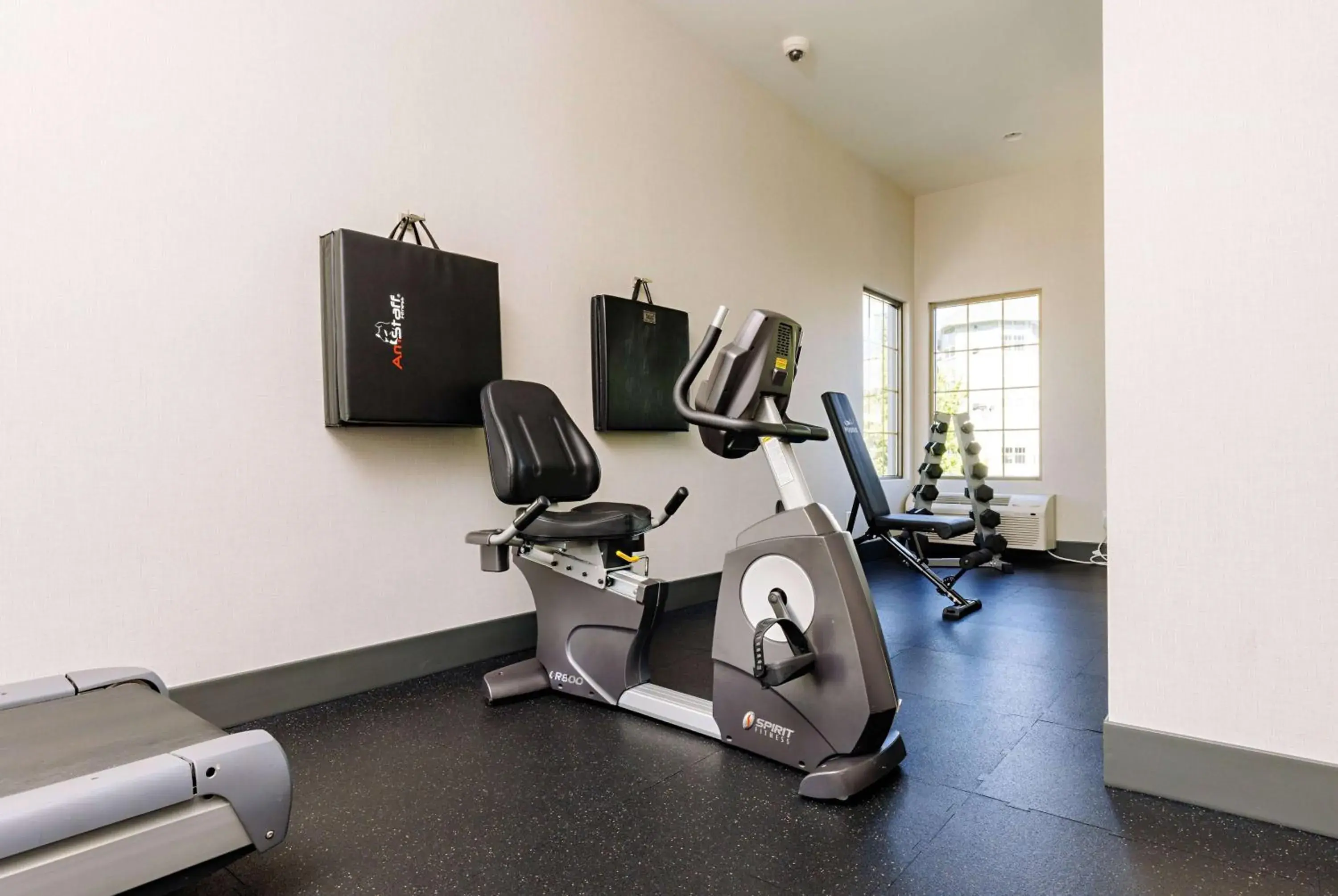 Fitness centre/facilities in Balcomo, a Ramada by Wyndham Fitness centre/facilities in Balcomo, a Ramada by Wyndham