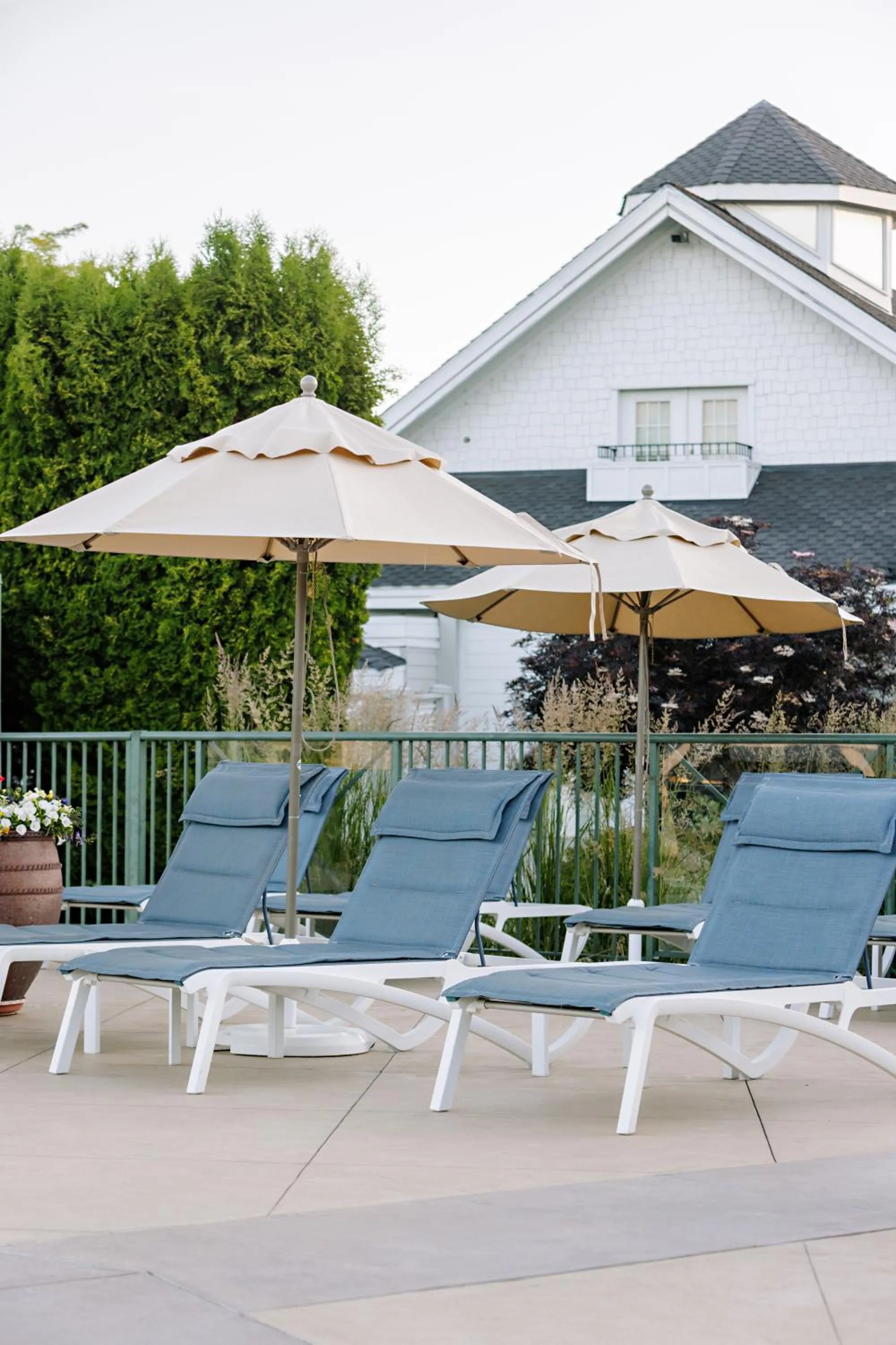 Property building in Balcomo, a Ramada by Wyndham