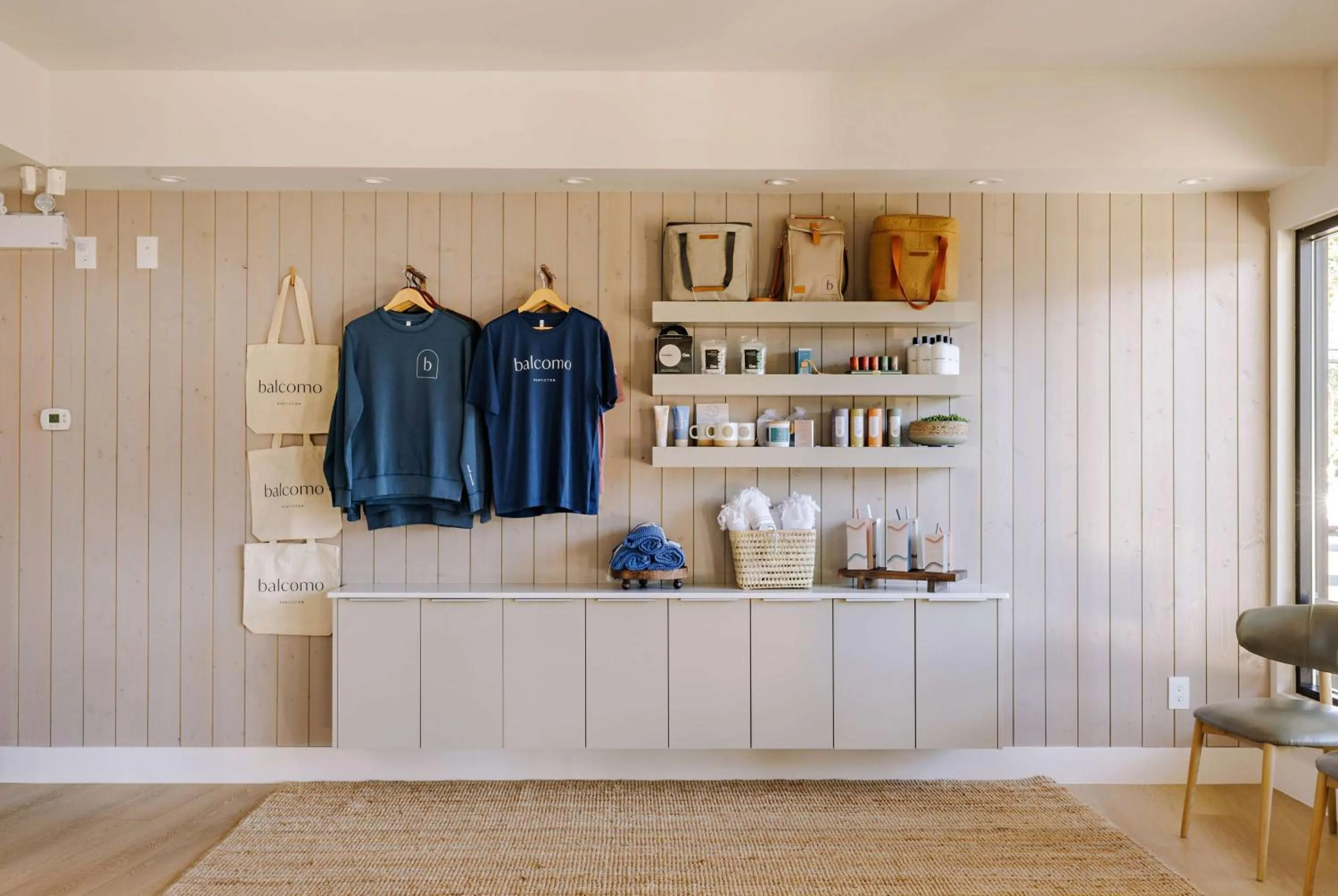 Lobby or reception in Balcomo, a Ramada by Wyndham