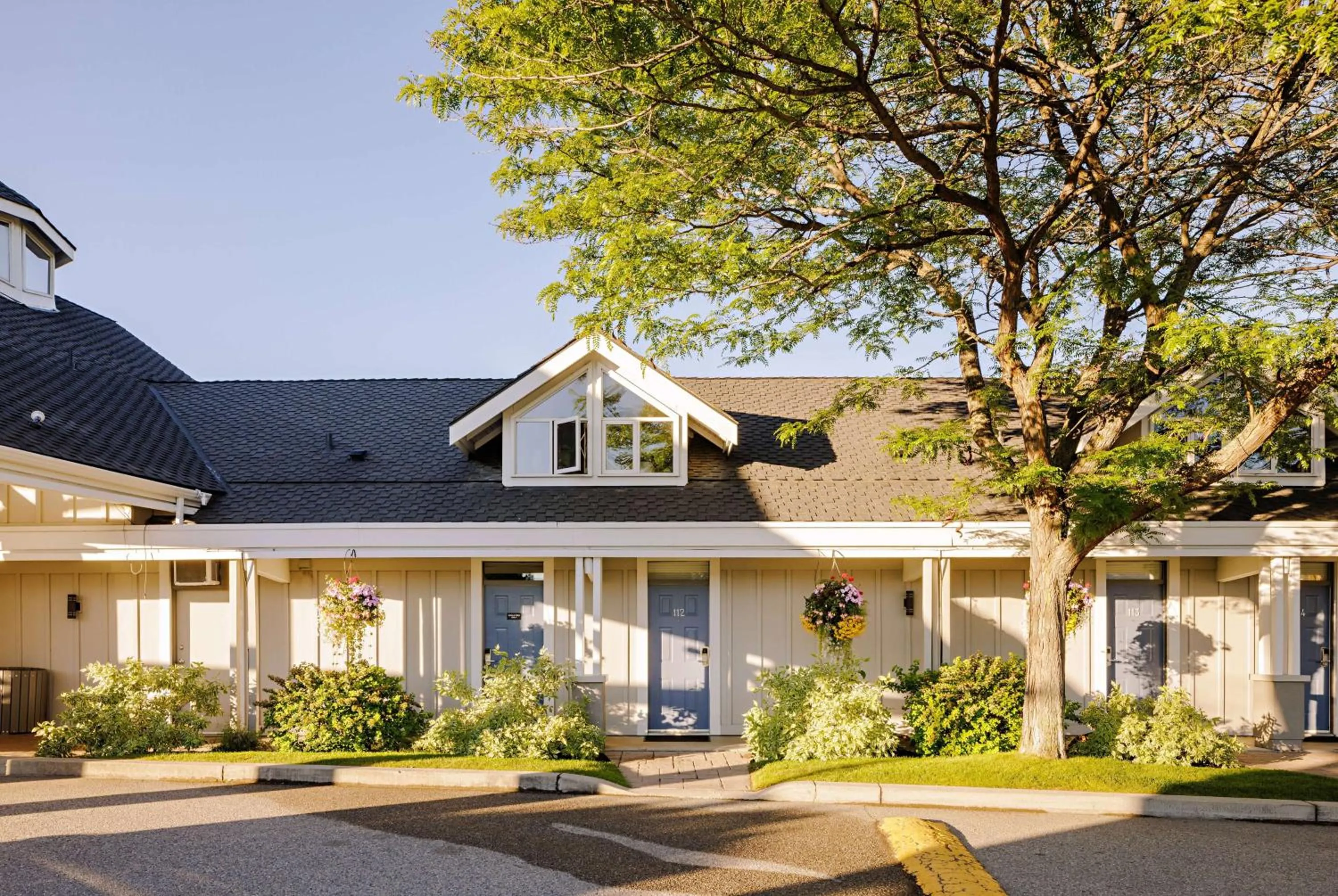 Property building in Balcomo, a Ramada by Wyndham