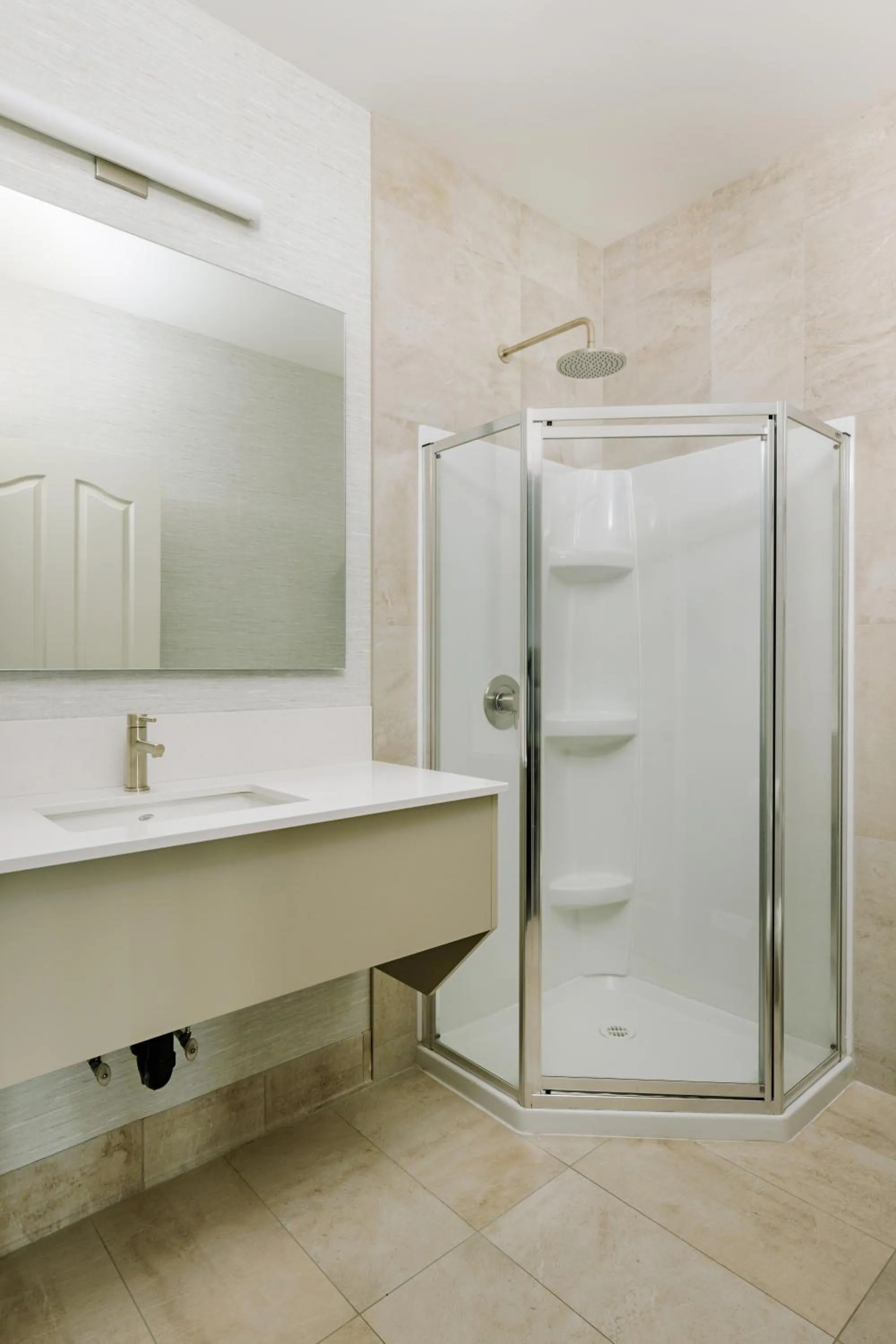 Shower in Balcomo, a Ramada by Wyndham