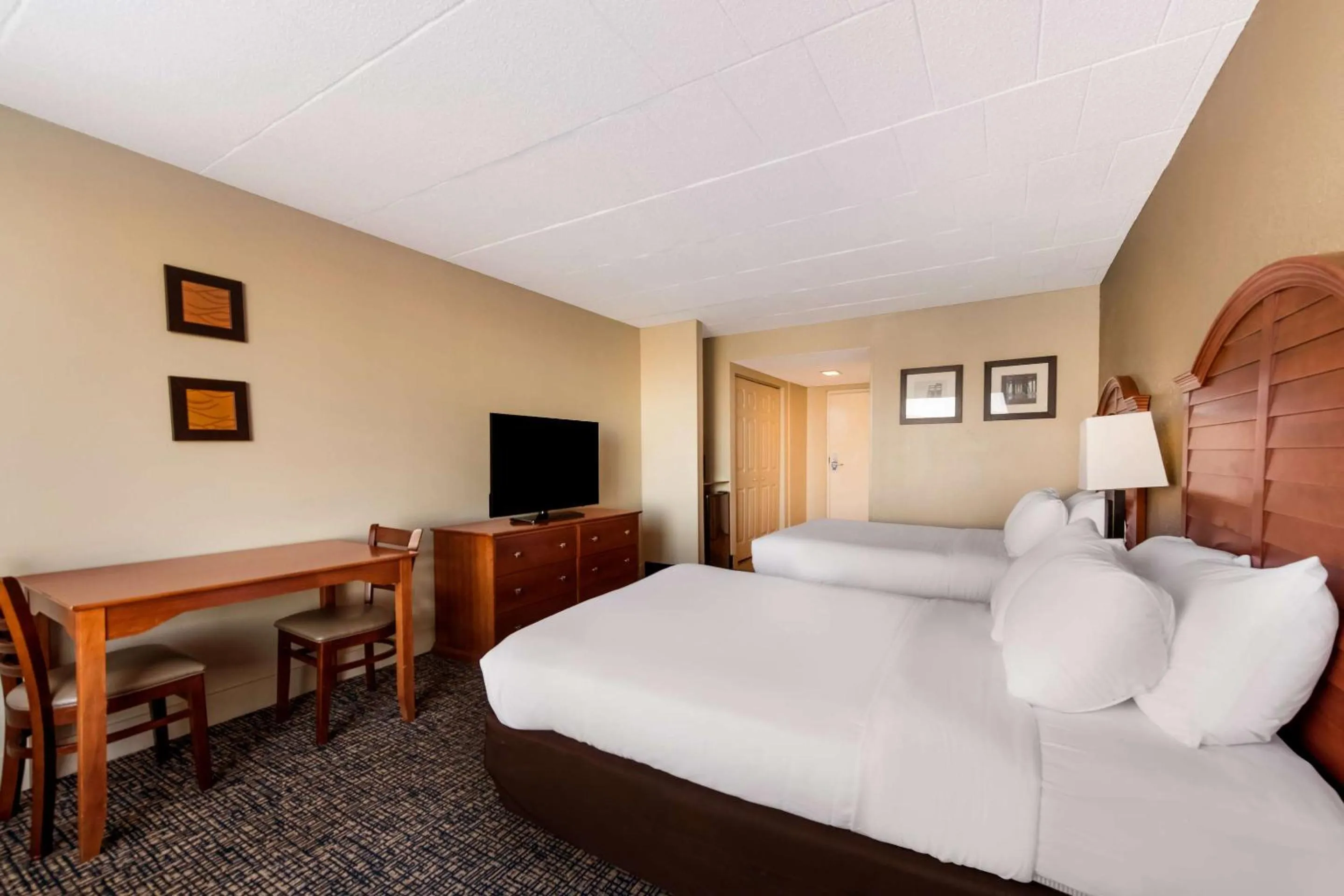 Bedroom, Bed in Comfort Inn South Oceanfront