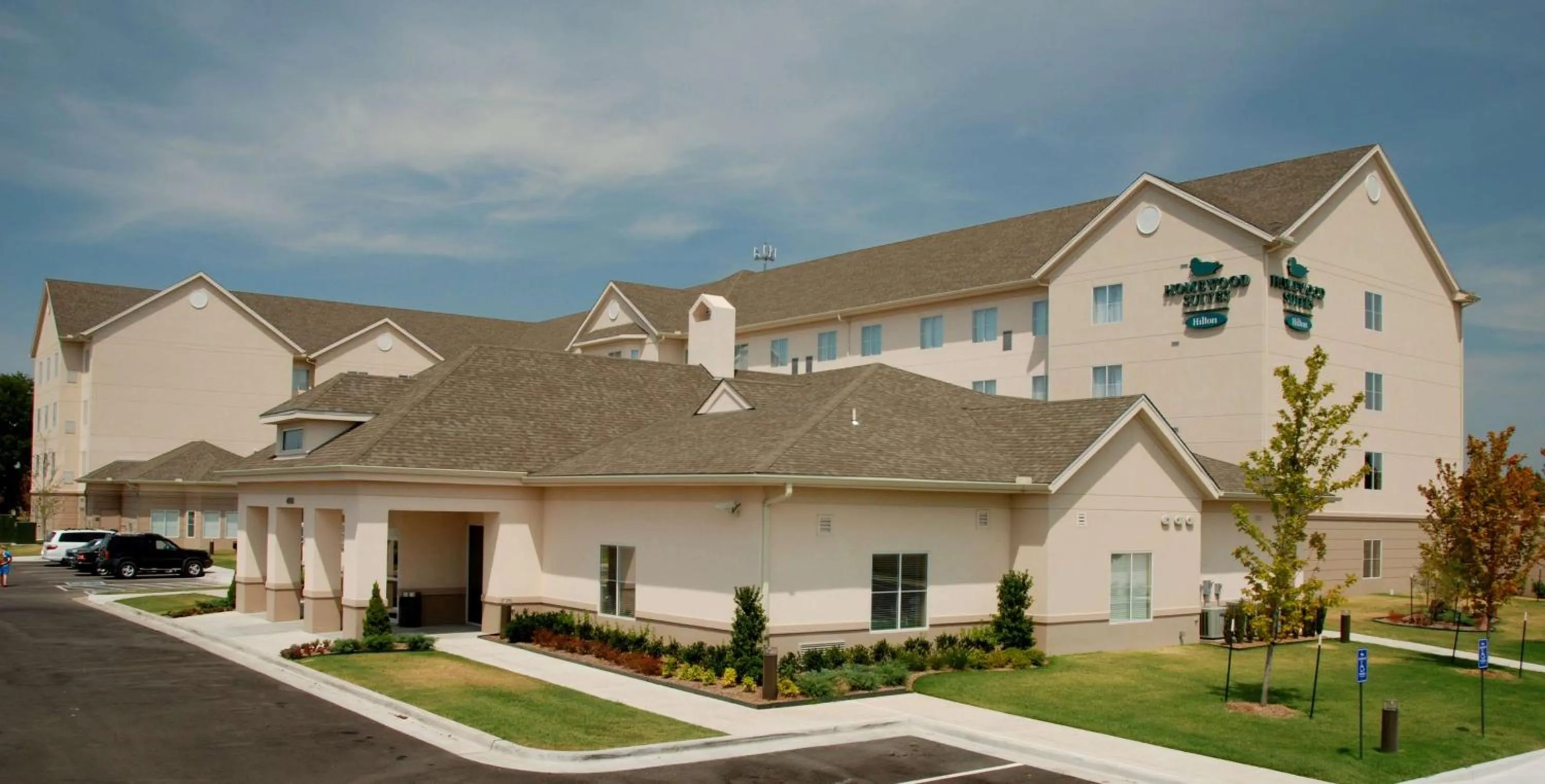 Property building in Homewood Suites by Hilton Tulsa-South