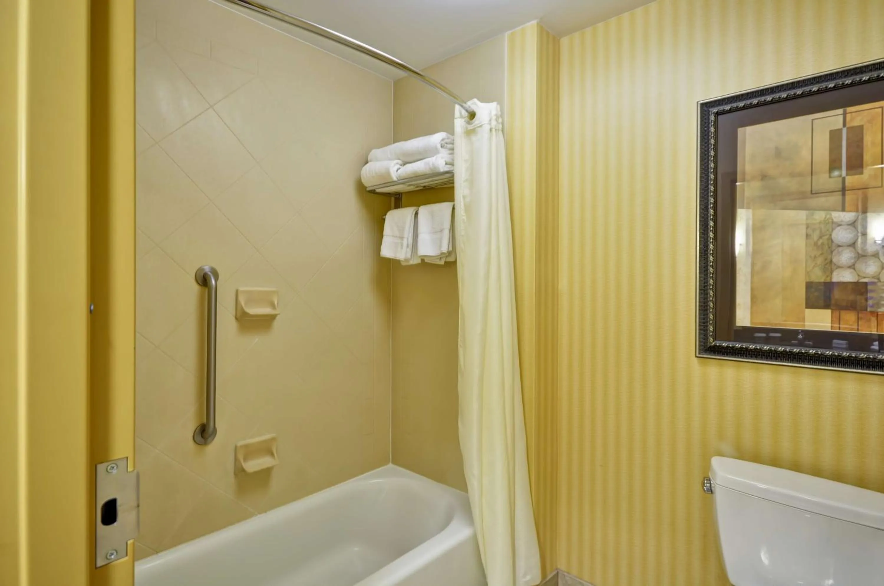 Bathroom in Homewood Suites by Hilton Tulsa-South