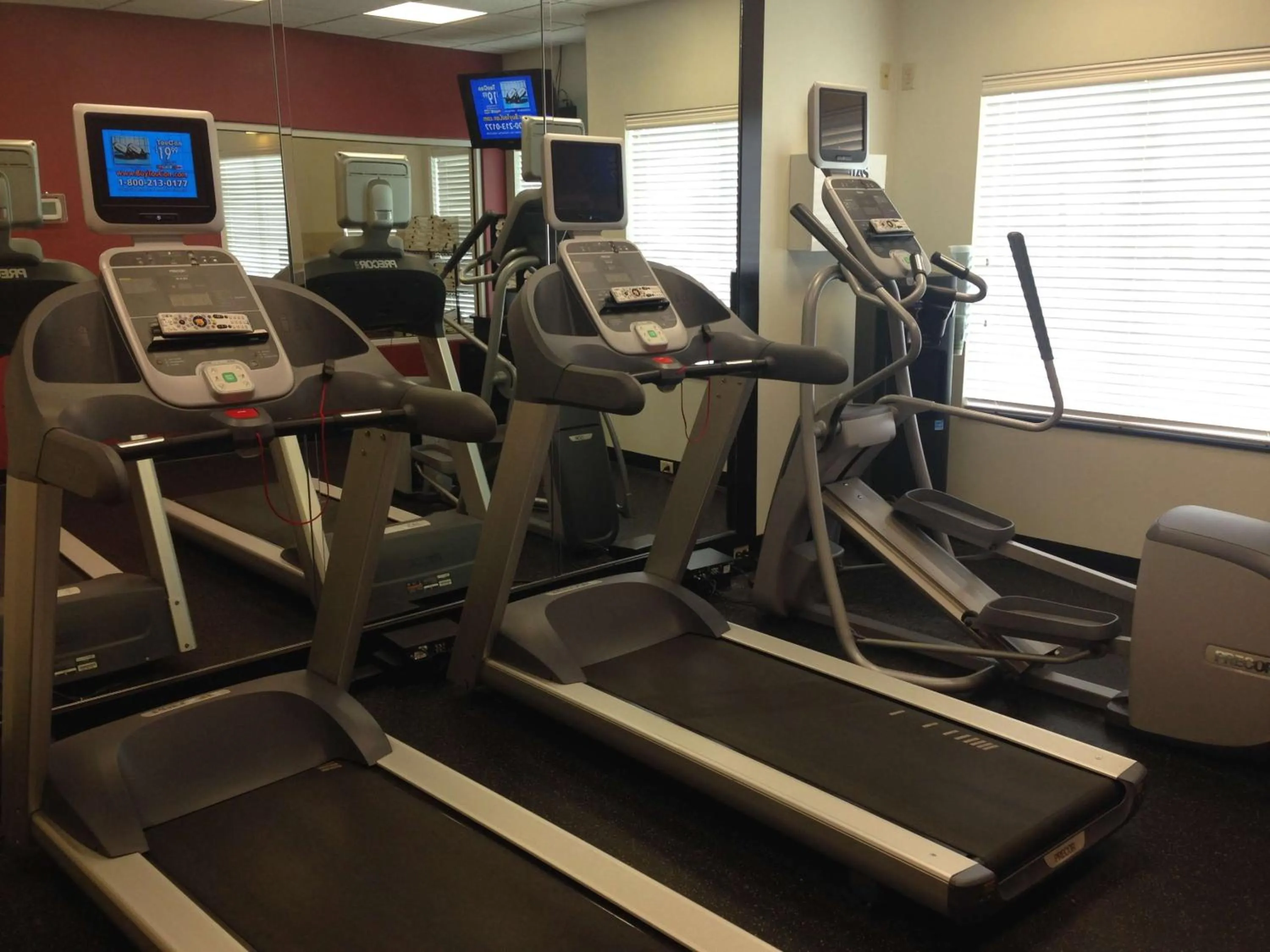 Fitness centre/facilities in Homewood Suites by Hilton Tulsa-South