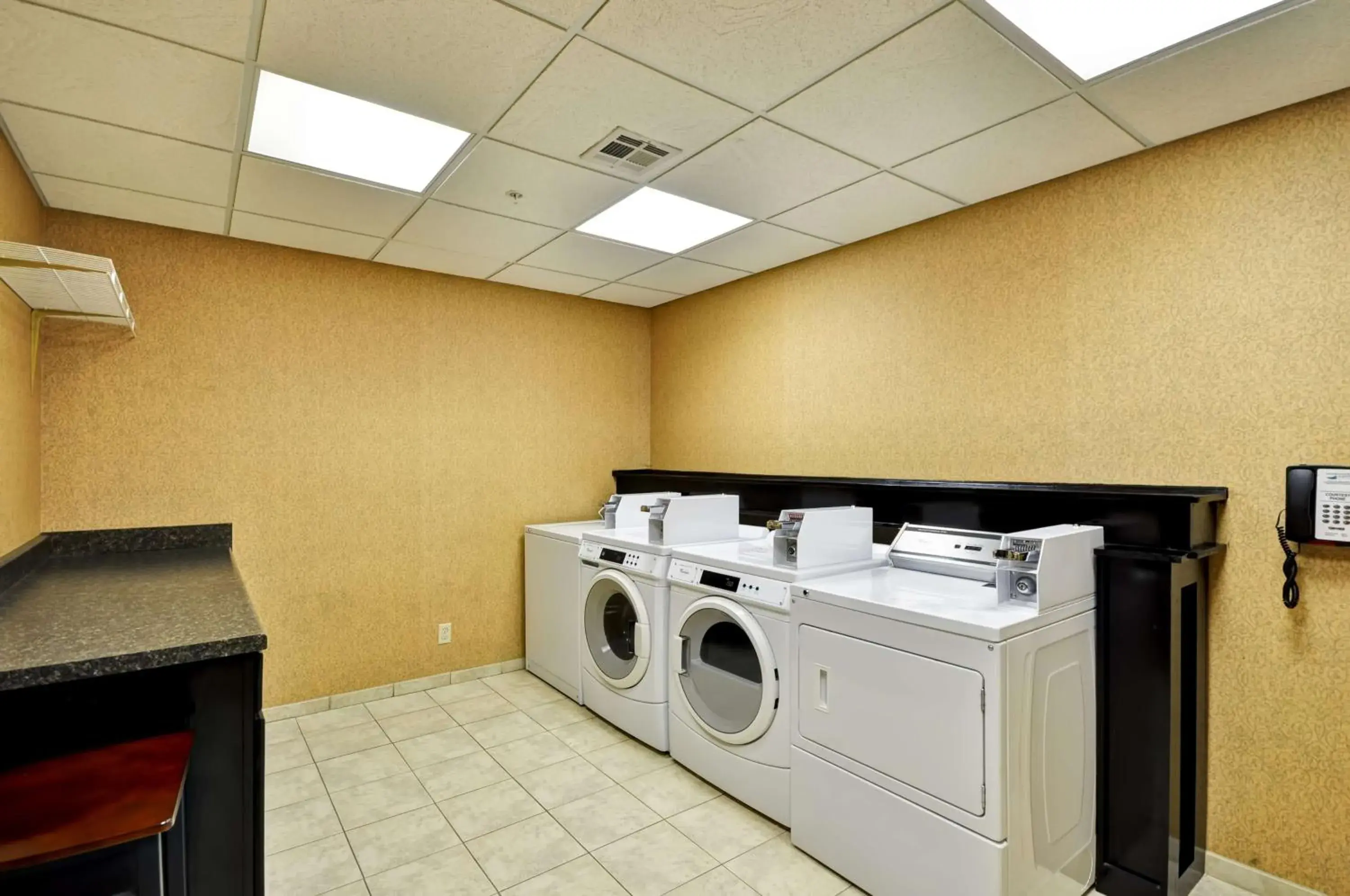 Property building in Homewood Suites by Hilton Tulsa-South Property building in Homewood Suites by Hilton Tulsa-South