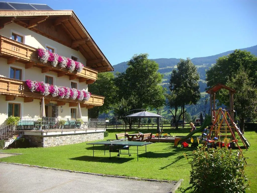 Gästehaus Schwoagerhof