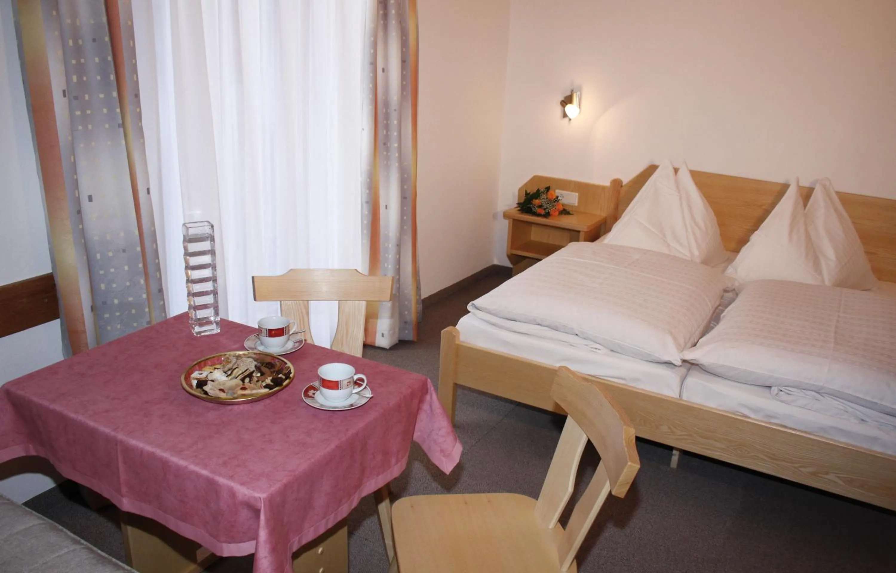 Bed in Gästehaus Schwoagerhof