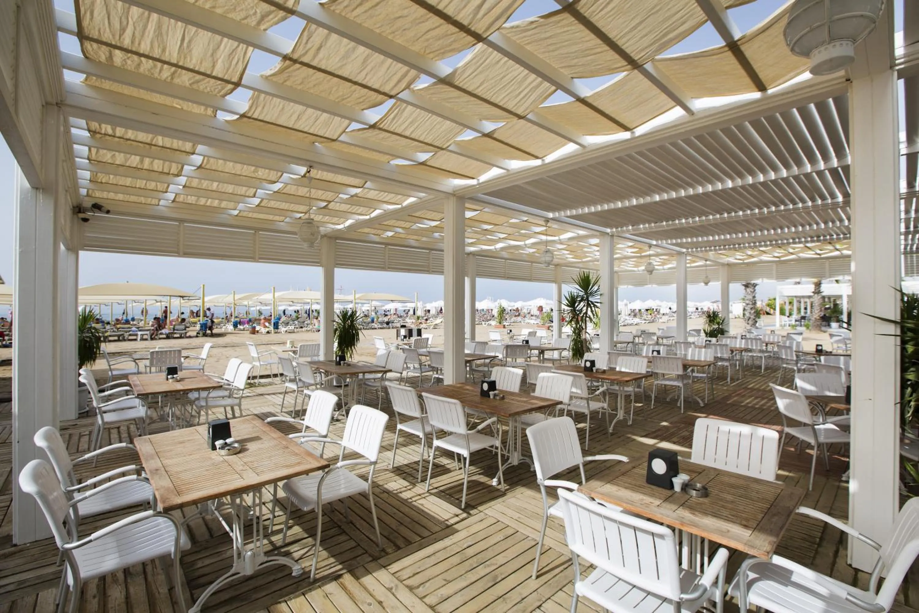 Beach in Xanthe Resort & SPA