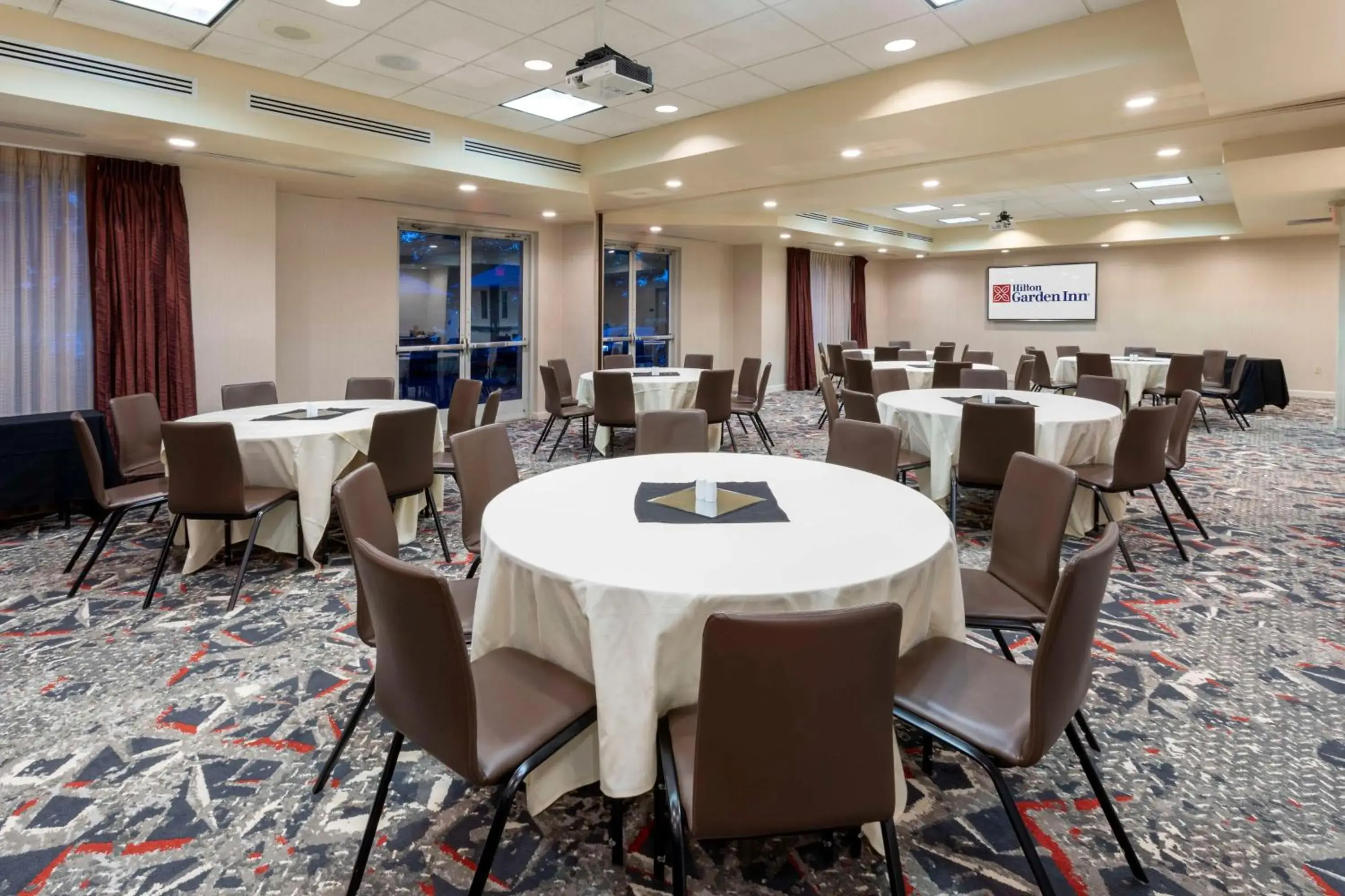 Meeting/conference room in Hilton Garden Inn Minneapolis Saint Paul-Shoreview Meeting/conference room in Hilton Garden Inn Minneapolis Saint Paul-Shoreview