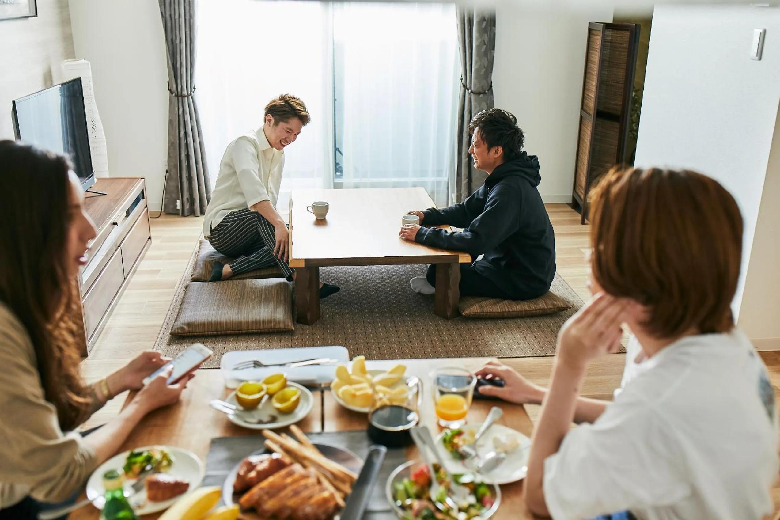 Living room in PINN-S4E5