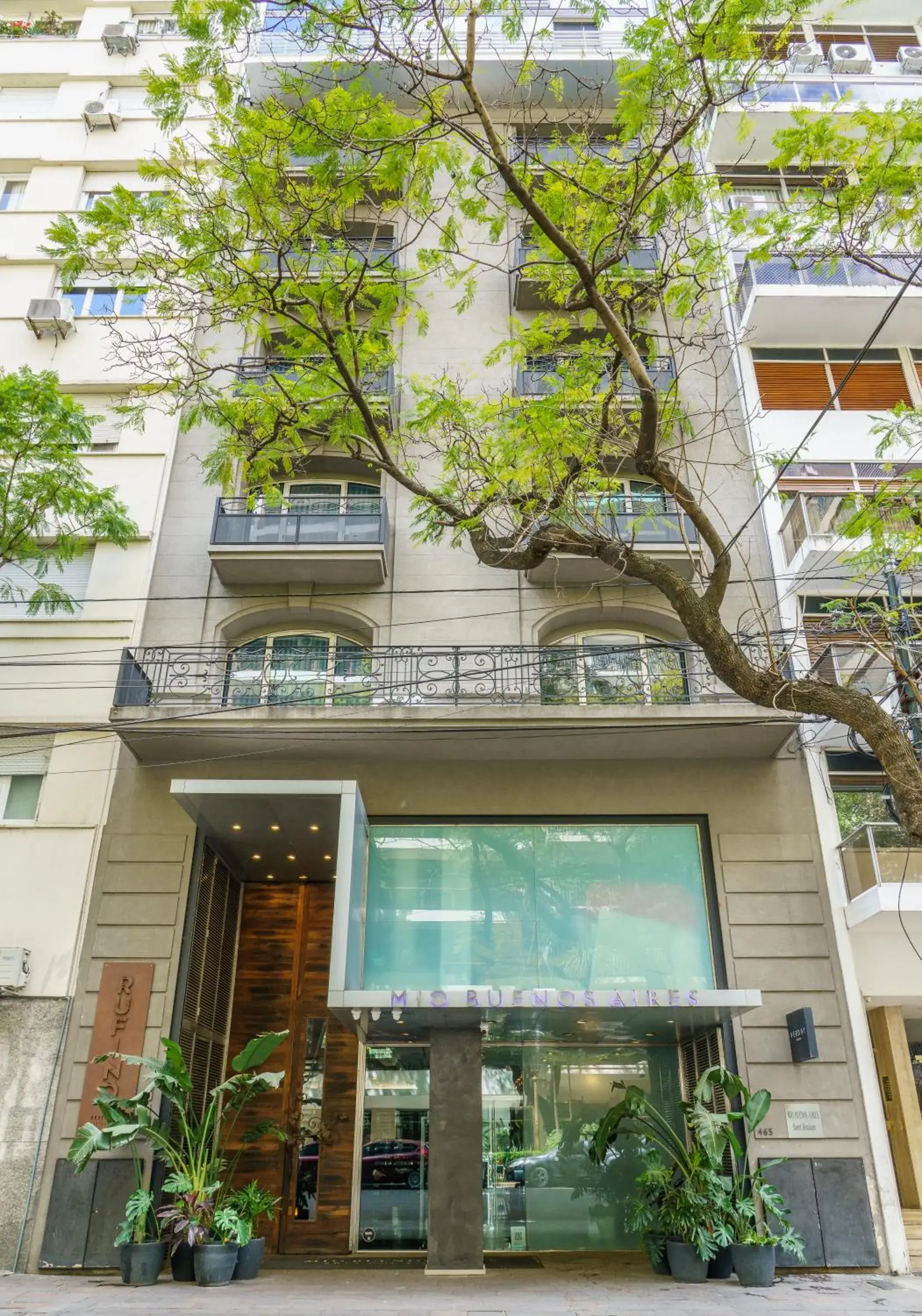 Property building in Mio Buenos Aires Property building in Mio Buenos Aires