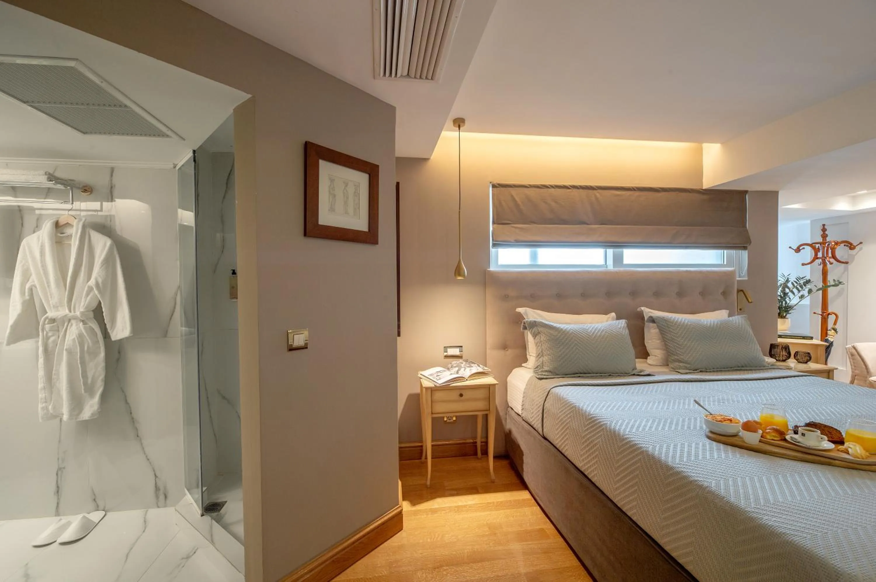 Photo of the whole room, Bed in Acropolian Spirit Boutique Hotel