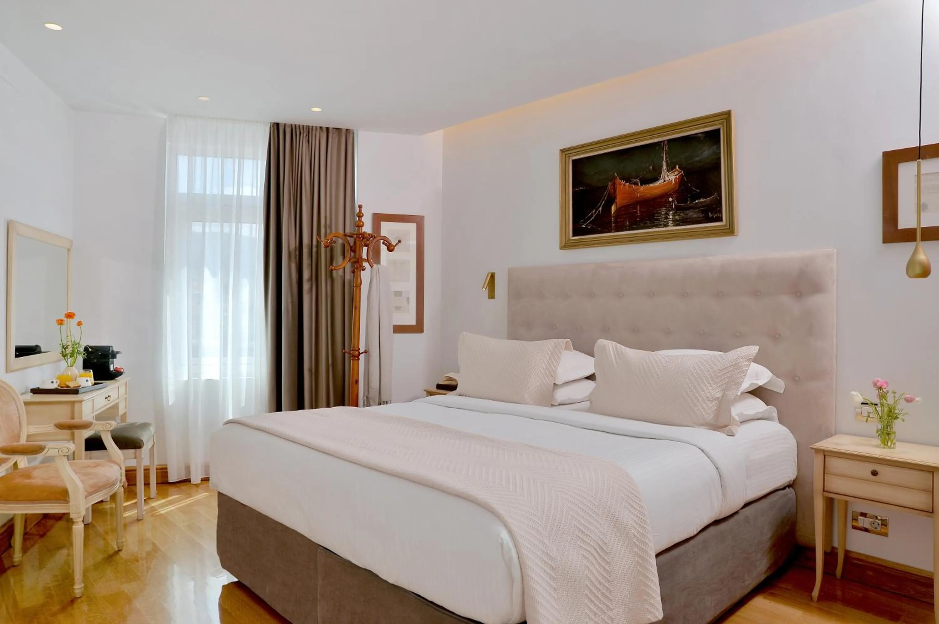 Photo of the whole room, Bed in Acropolian Spirit Boutique Hotel